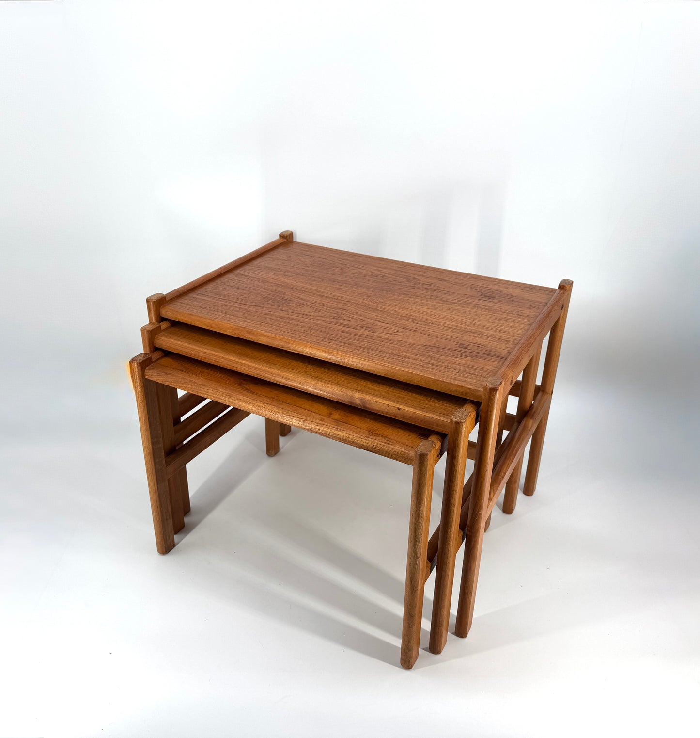 3 Satztische aus Teakholz, Mid Century Design 1960er