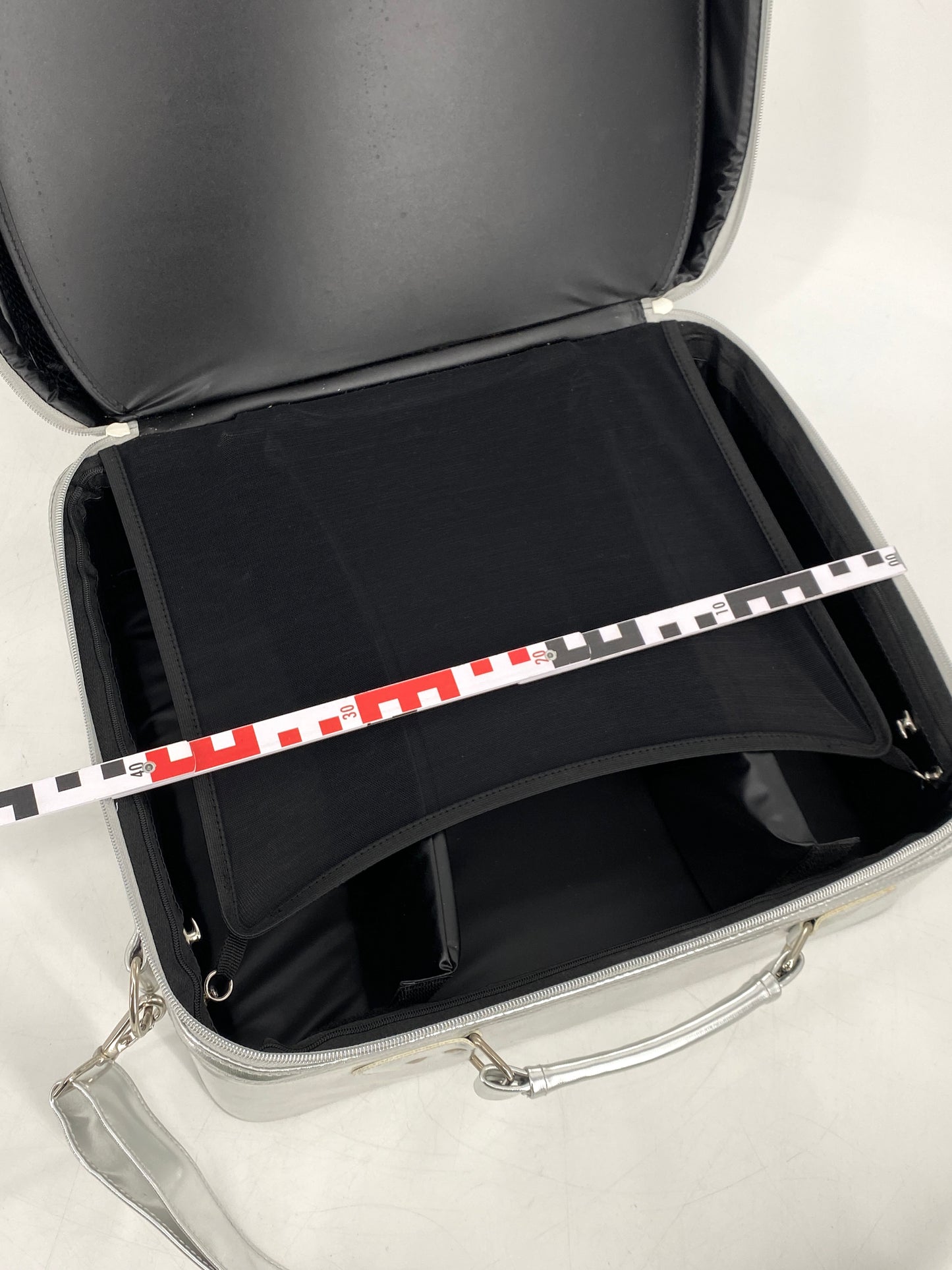 Design Kühltasche von BE Cool! in silber