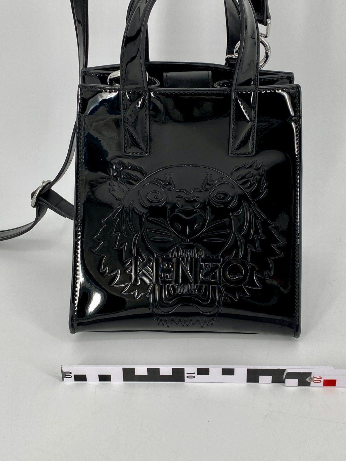 * KENZO PARIS HANDTASCHE UMHÄNGETASCHE TIGER LACKLEDER SCHWARZ