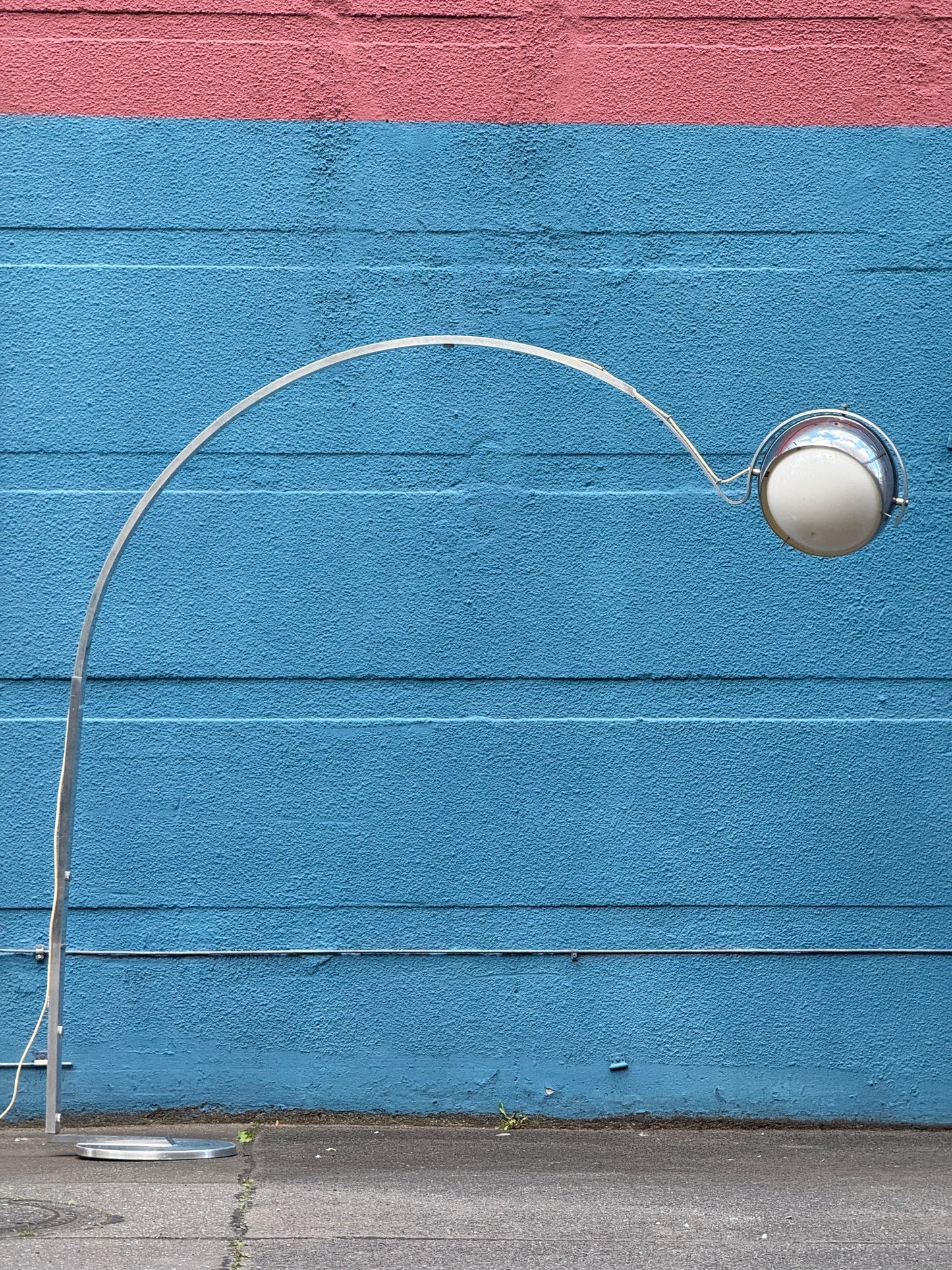 Einzigartige Eyeball-Bogenlampe, Space Age Design aus Italien, 1970er
