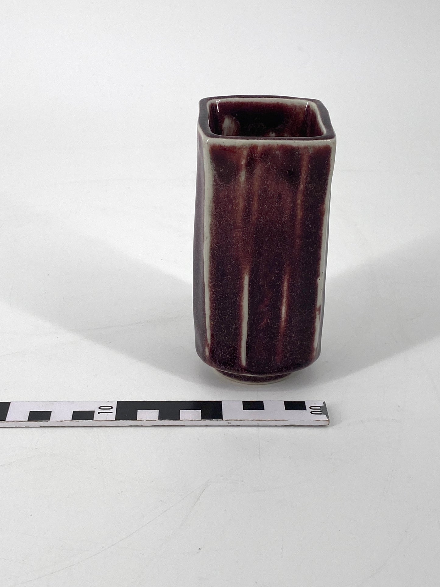 kleine Vase aus Steinzeug von L. Hjorth, Dänemark, 1950er