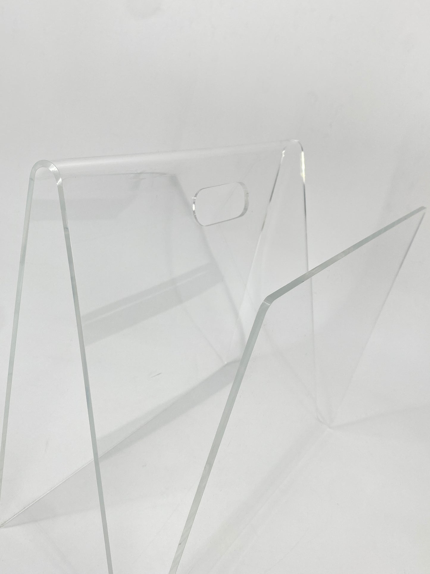 Zeitungsständer aus Plexiglas, 1970er Jahre