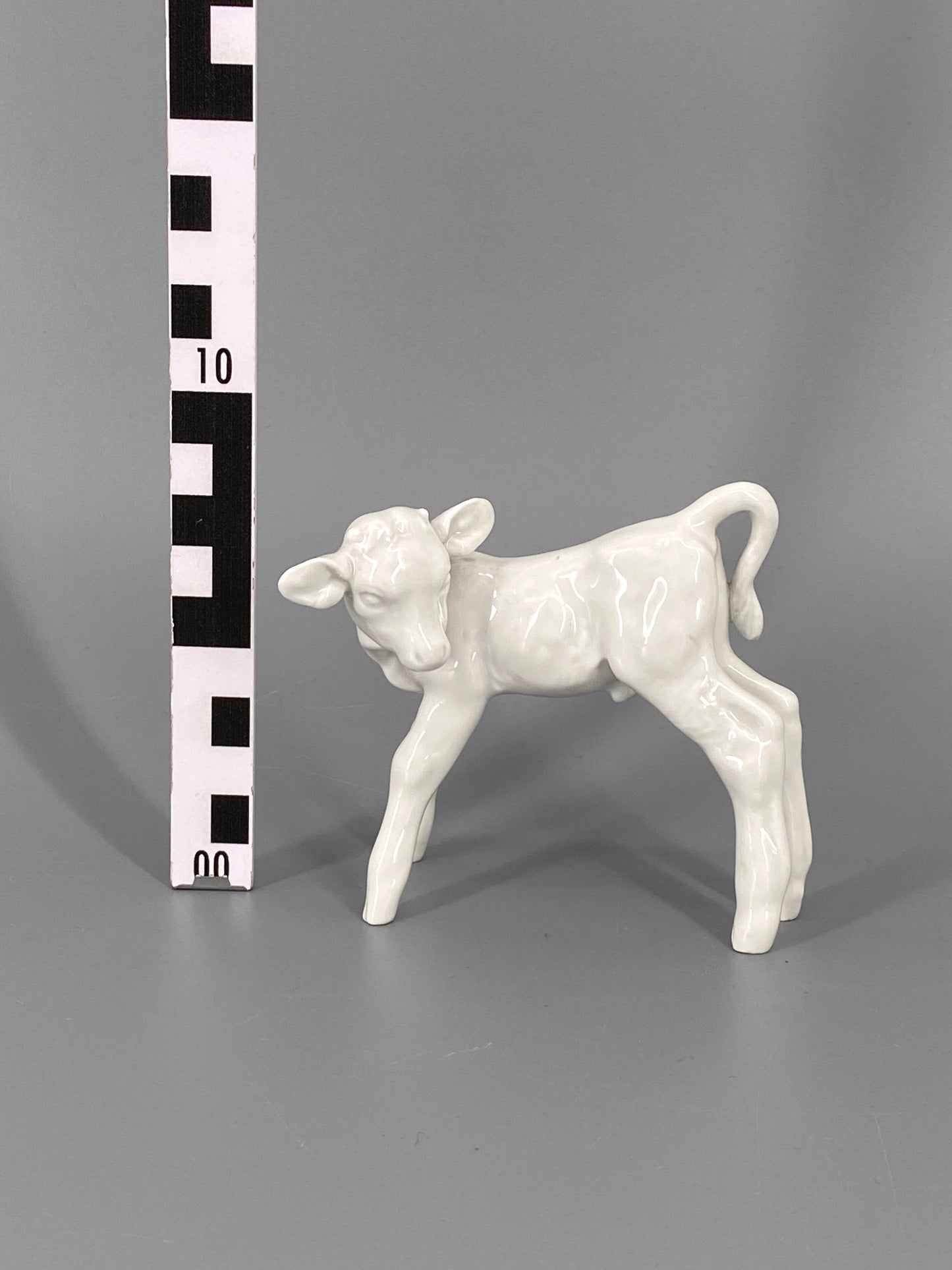 Porzellanfigur "Kalb" von Meissen, Entwurf von Willi Münch-Khe 1934