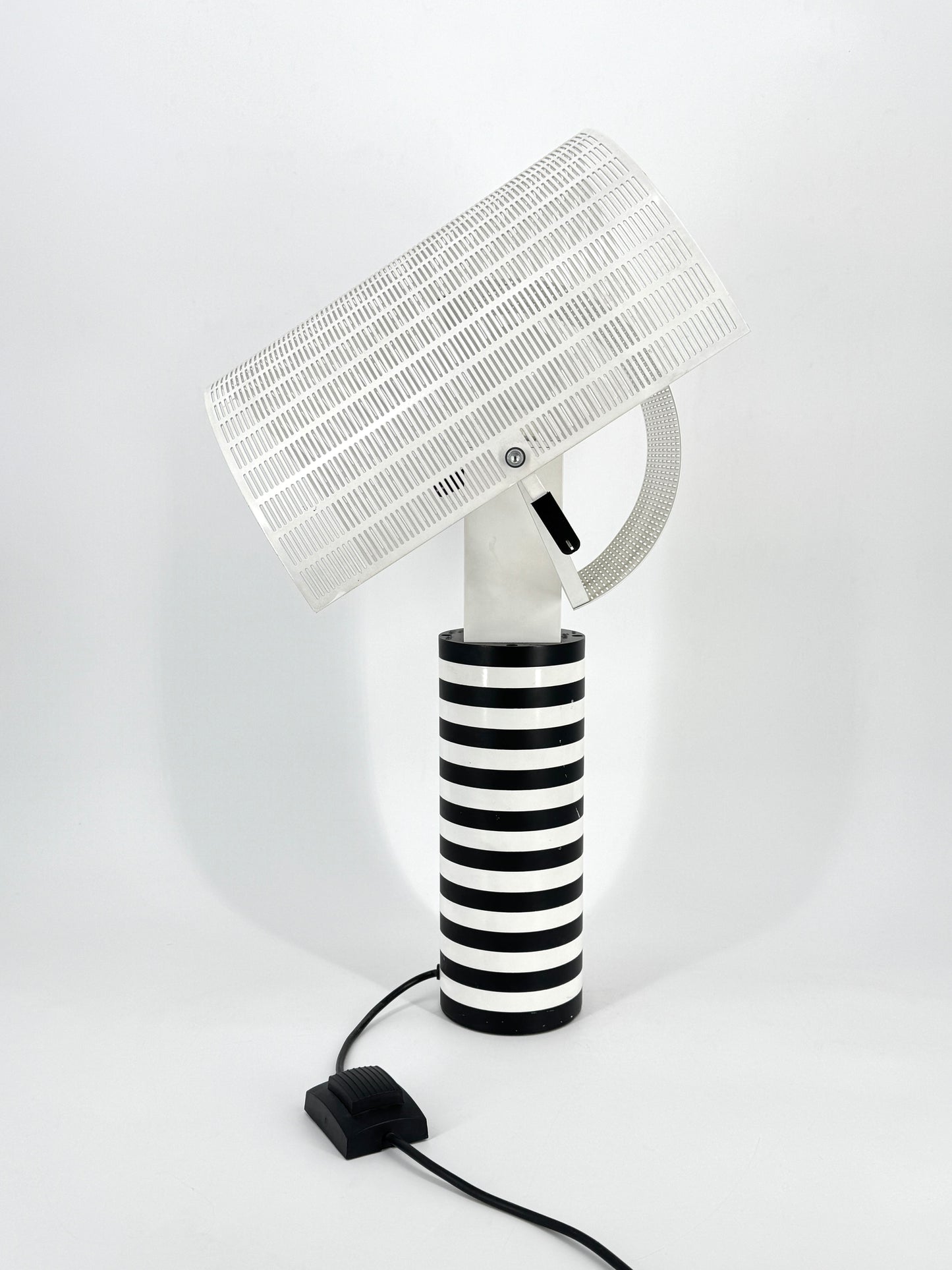 Tischlampe "Shogun" von Mario Botta für Artemide, Originalproduktion aus den 80er Jahren