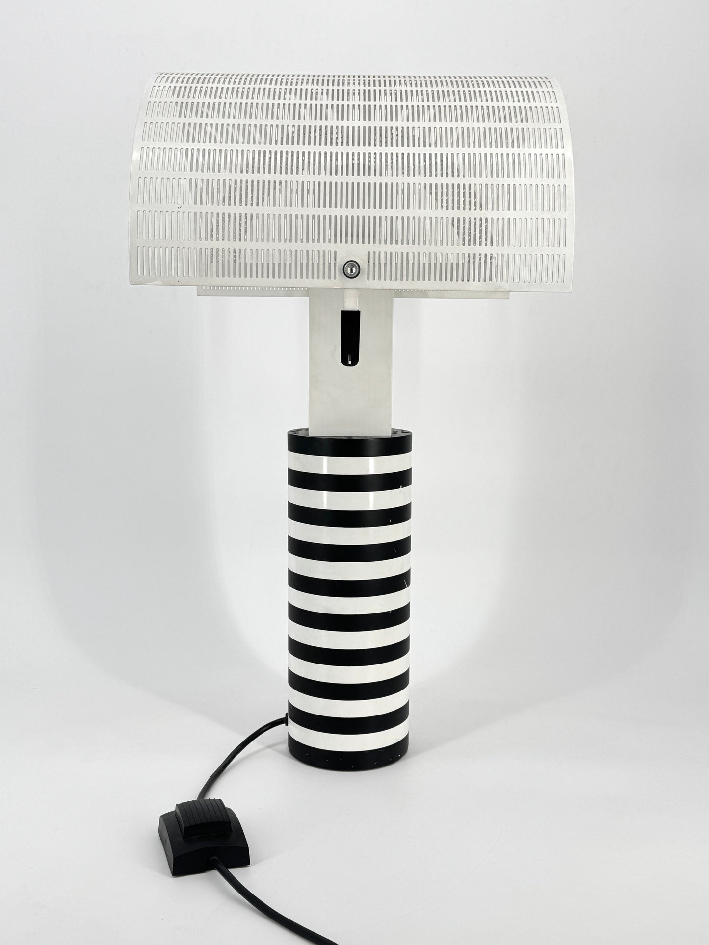 Tischlampe "Shogun" von Mario Botta für Artemide, Originalproduktion aus den 80er Jahren