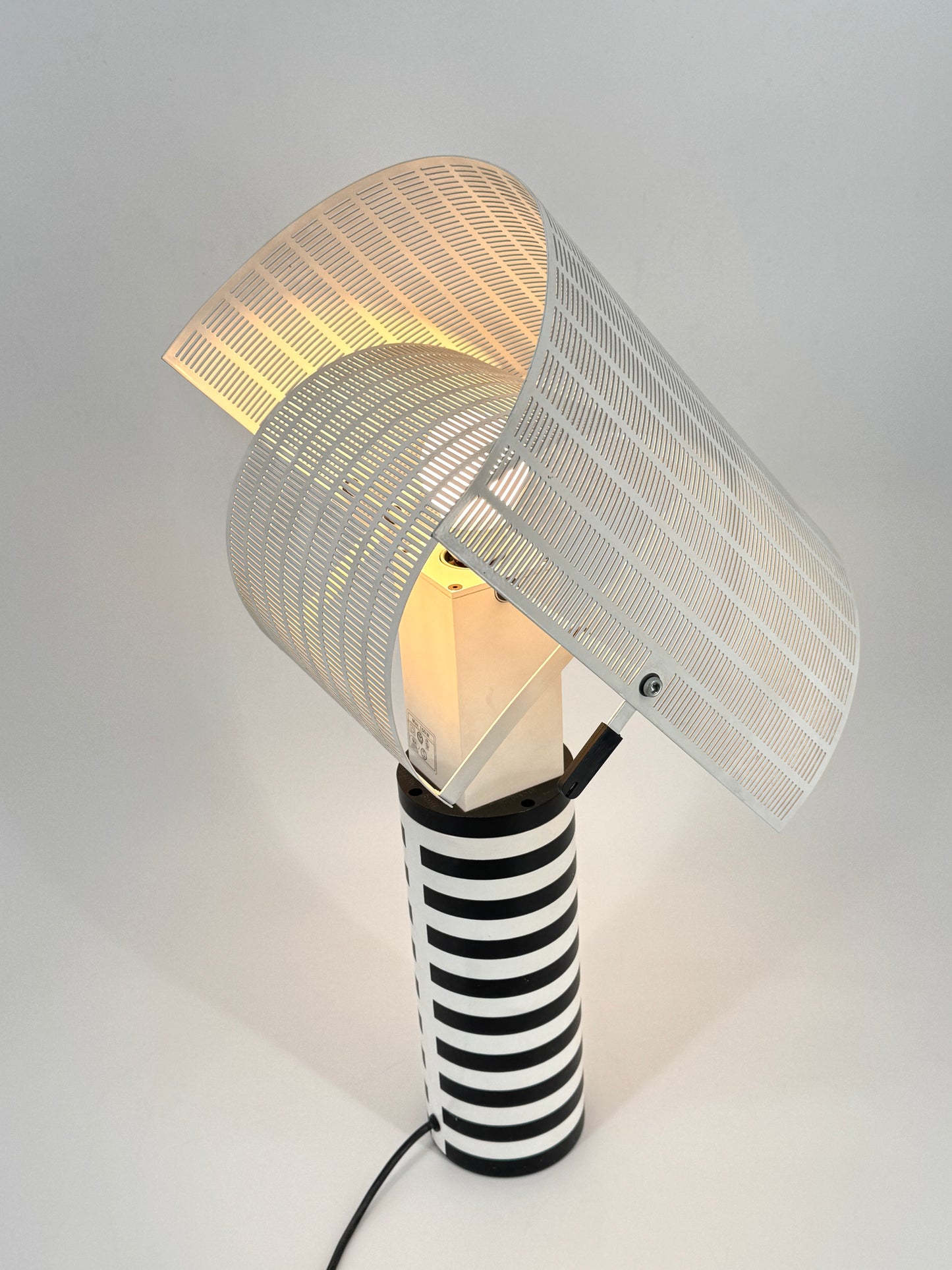 Tischlampe "Shogun" von Mario Botta für Artemide, Originalproduktion aus den 80er Jahren