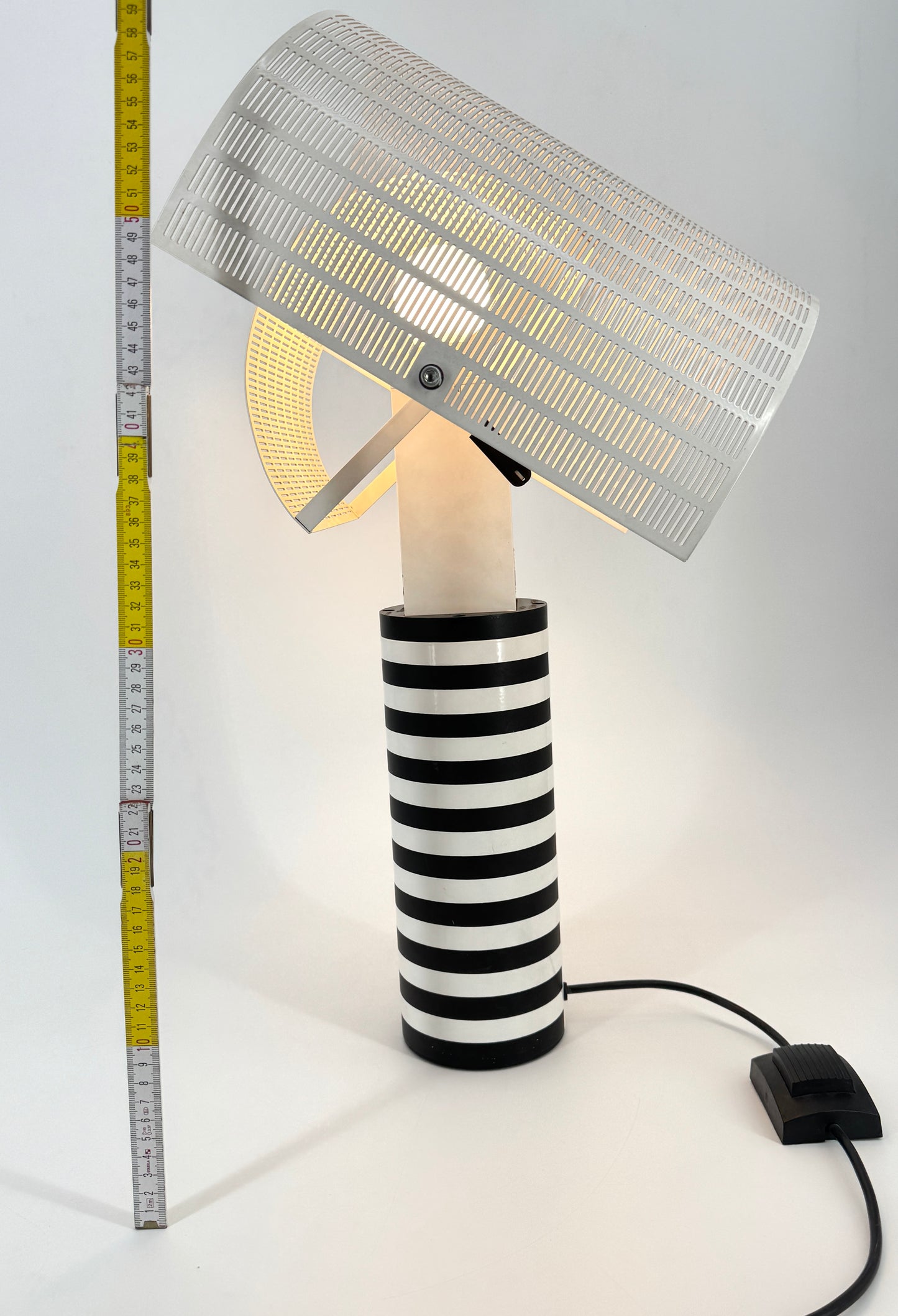 Tischlampe "Shogun" von Mario Botta für Artemide, Originalproduktion aus den 80er Jahren