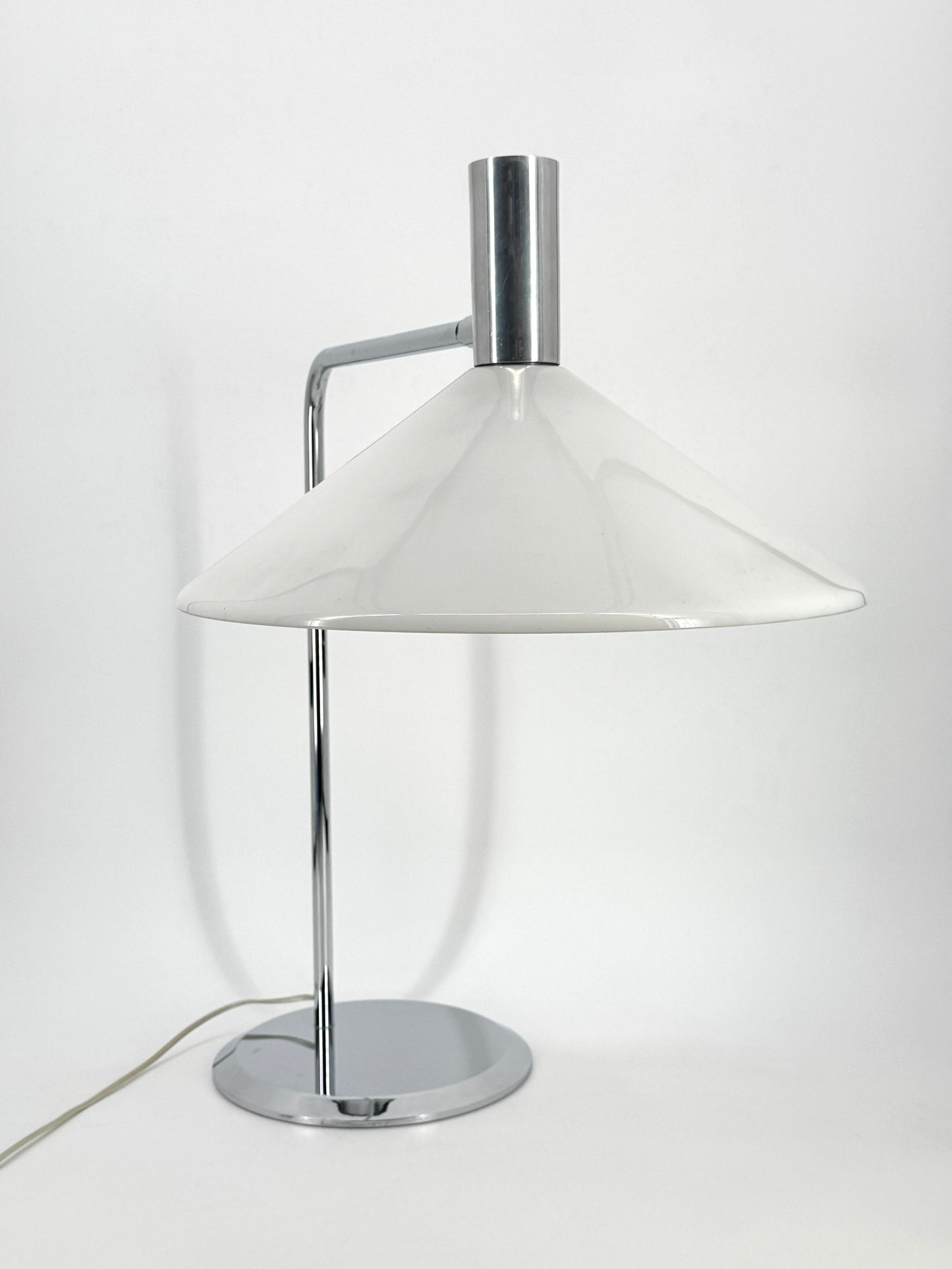 Chrom Tischlampe von Swiss Lamps International, Zürich