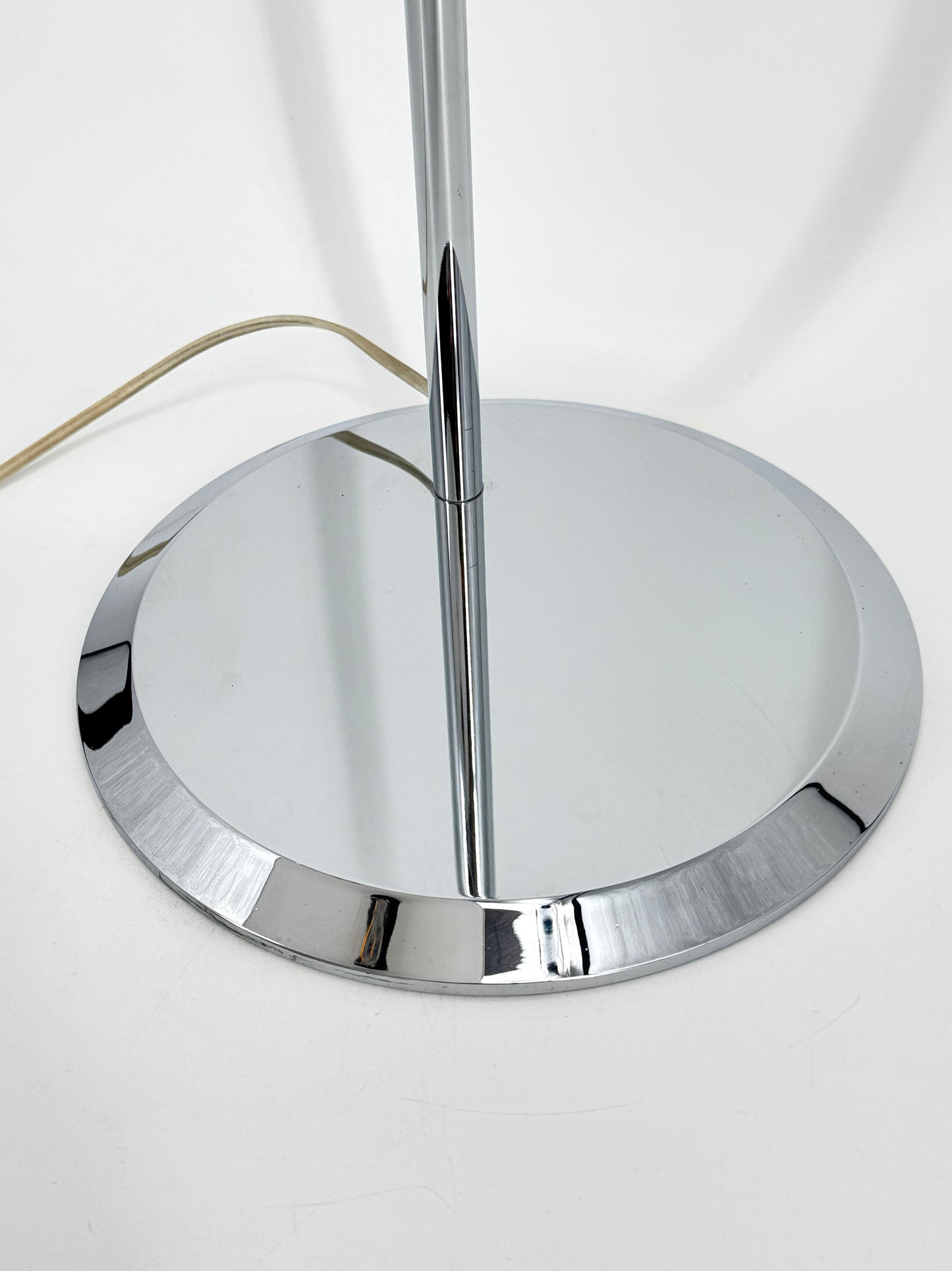 Chrom Tischlampe von Swiss Lamps International, Zürich