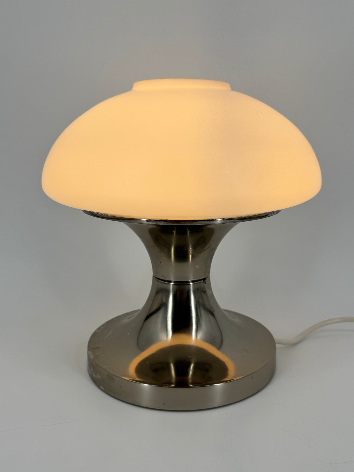 Tischlampe von Kombinat VEB Leuchtenbau Leipzig aus Deutschland, 70er