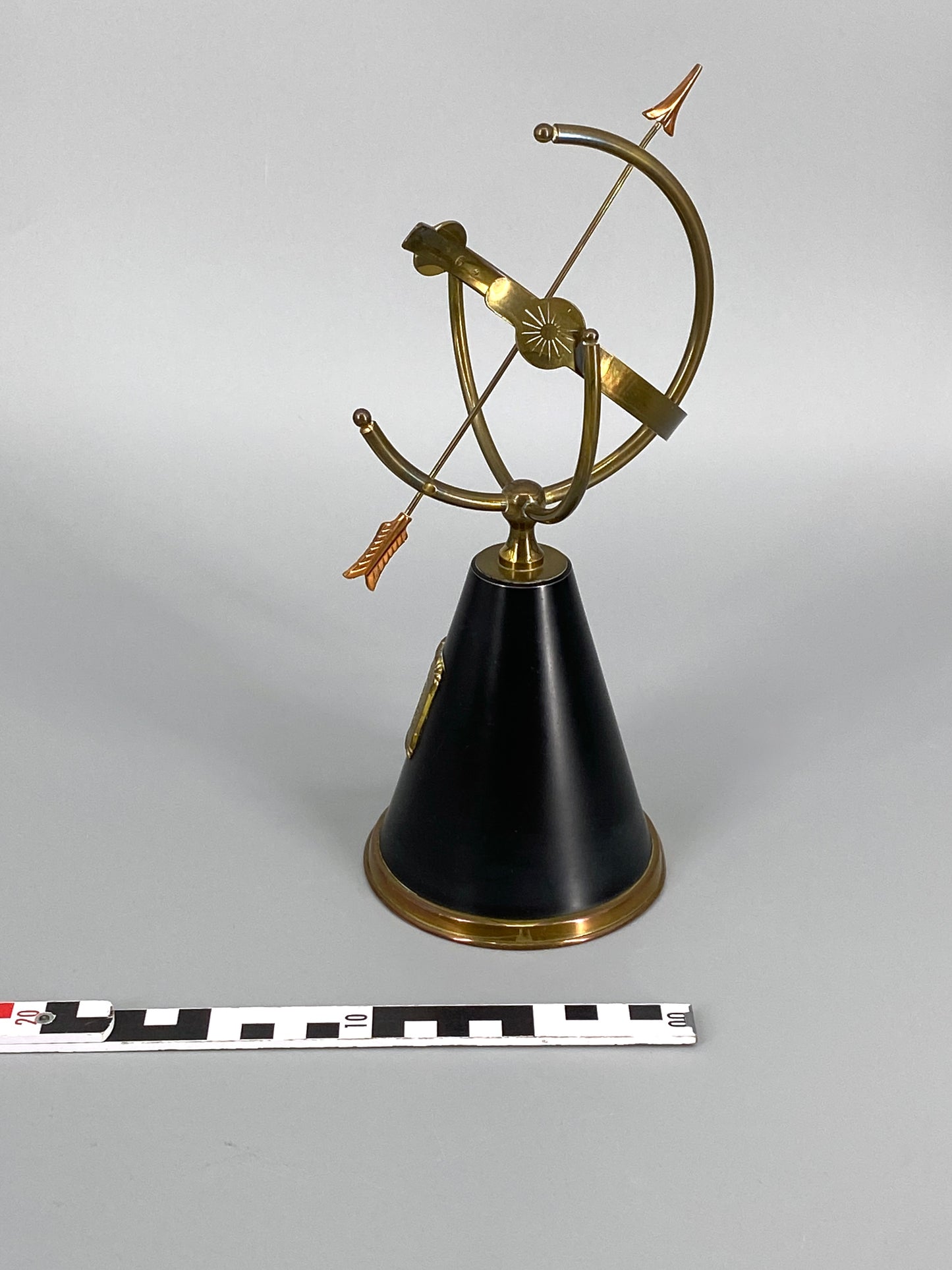Sonnenuhr Modell aus Messing, Dänemark, 1950er
