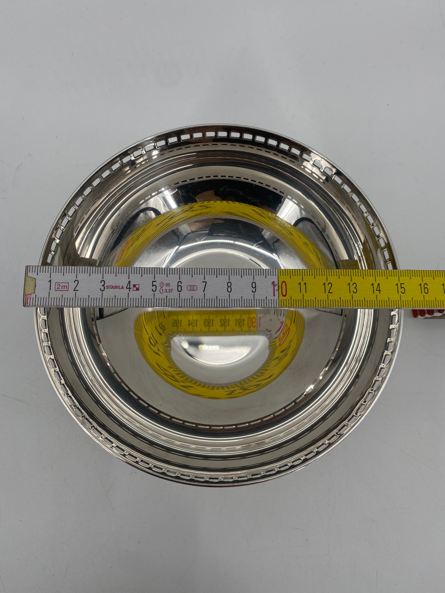 Schale versilbert aus der Skyscraper Serie von Richard Meier für Swid Powell, 1980er Italien