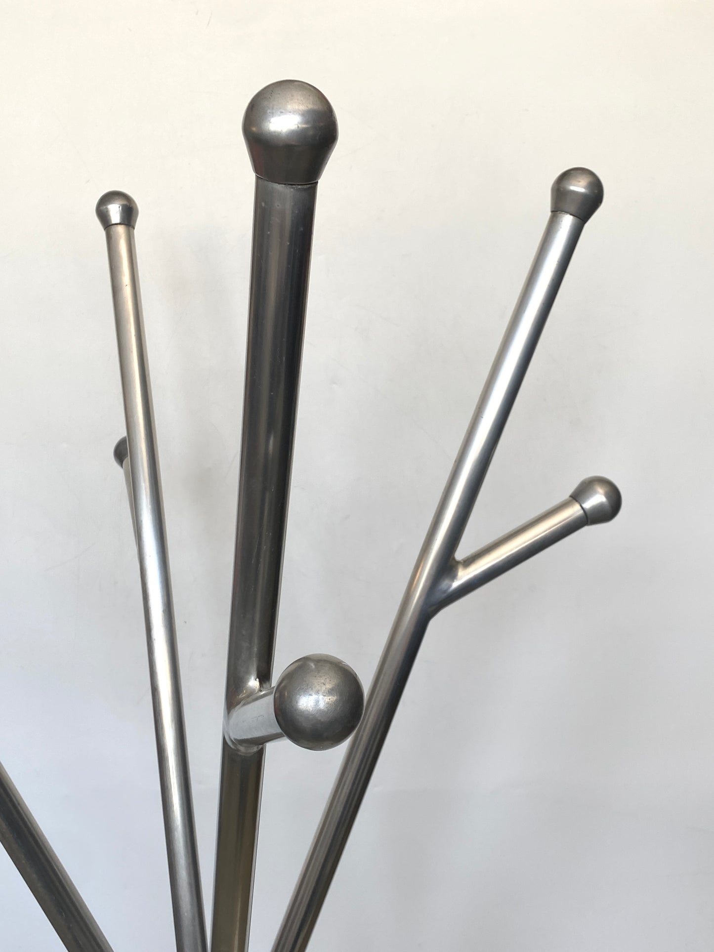 Garderobenständer, Aluminium, Italien, 1970er Jahre