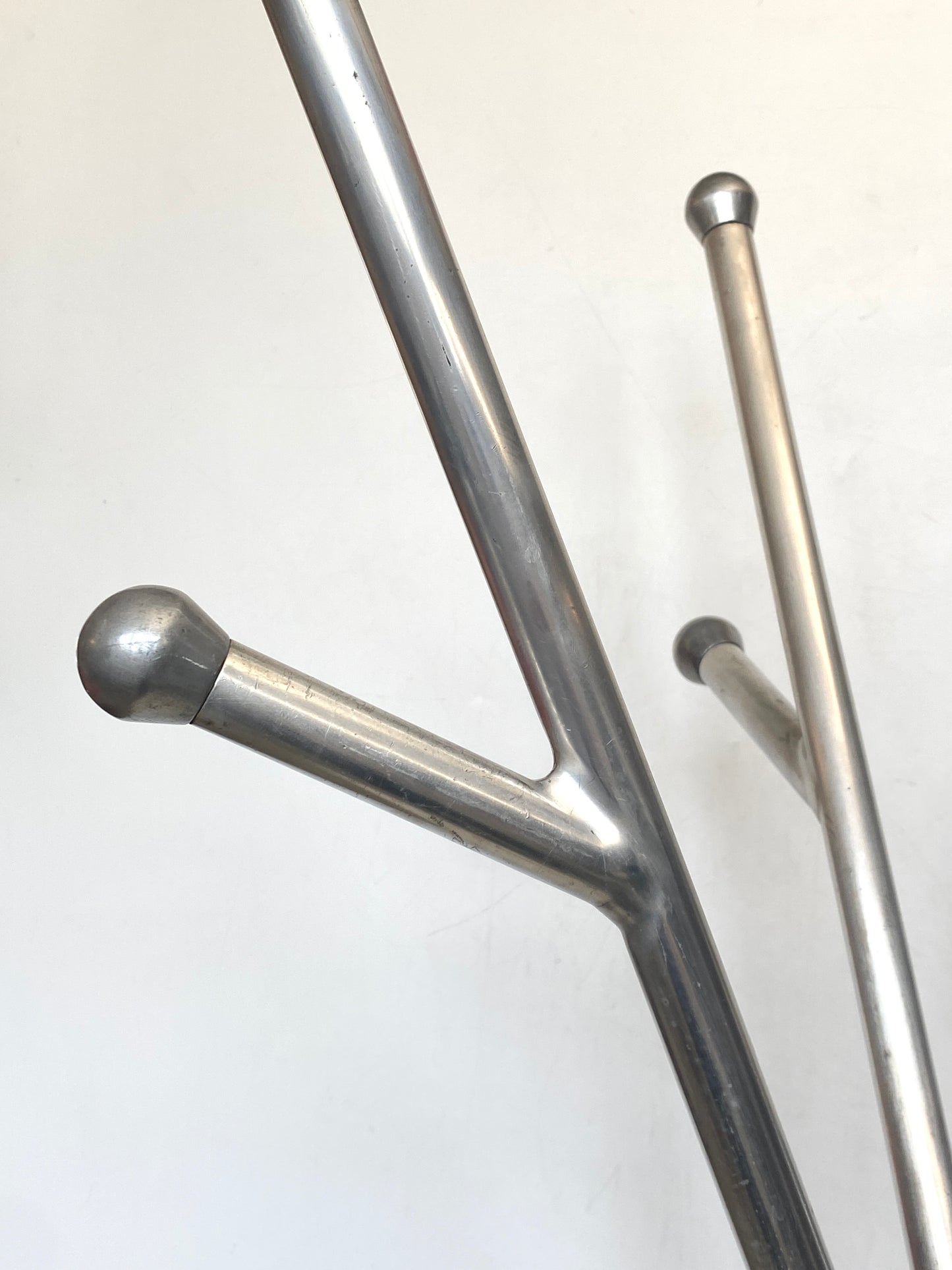 Garderobenständer, Aluminium, Italien, 1970er Jahre