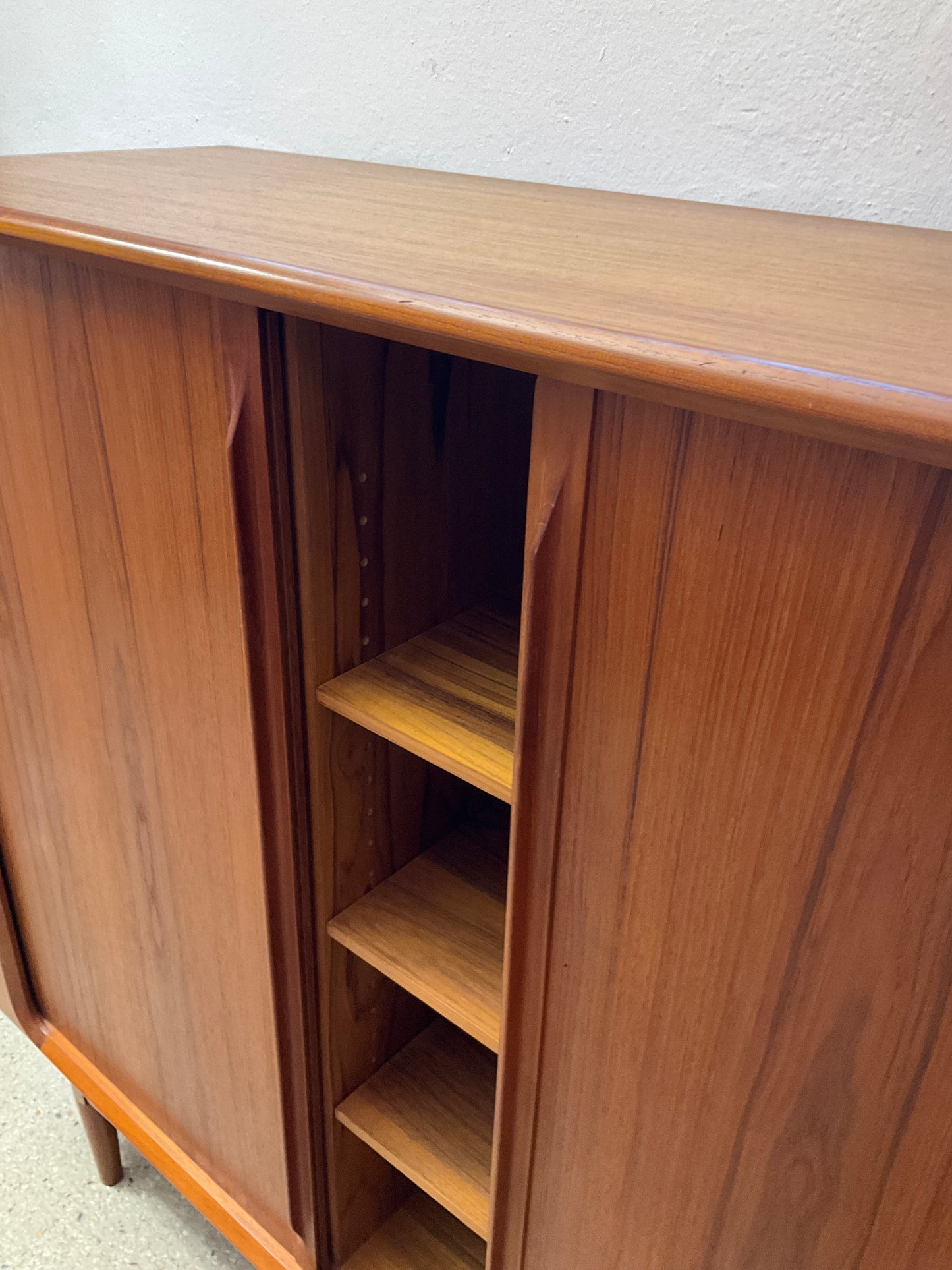 Highboard von Bernhard Pedersen für Bernhard Pedersen & Son aus Teakholz, Dänemark um 1960