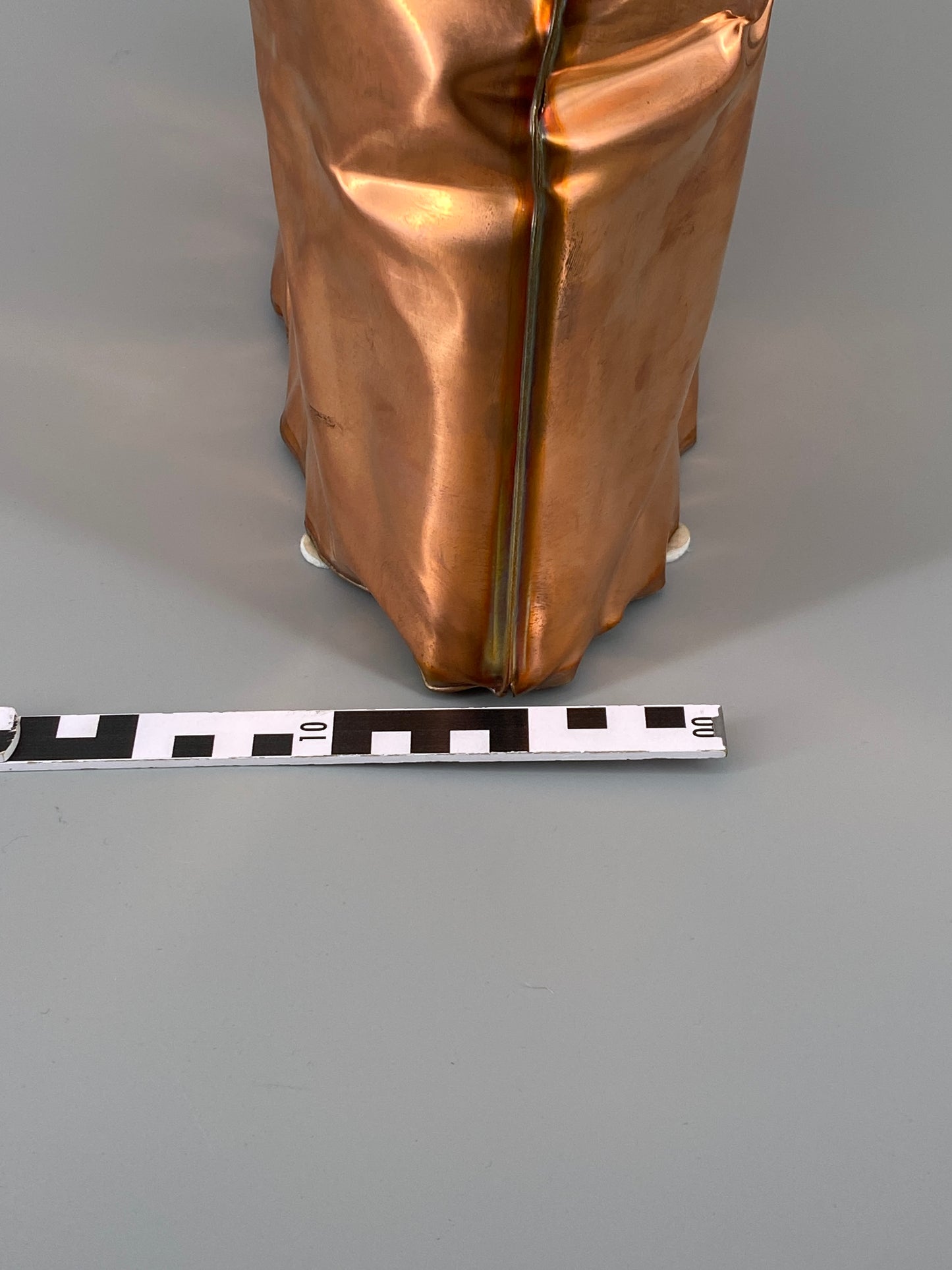 Metallkissen, Pop-Art Kunstobjekt, Kupfer