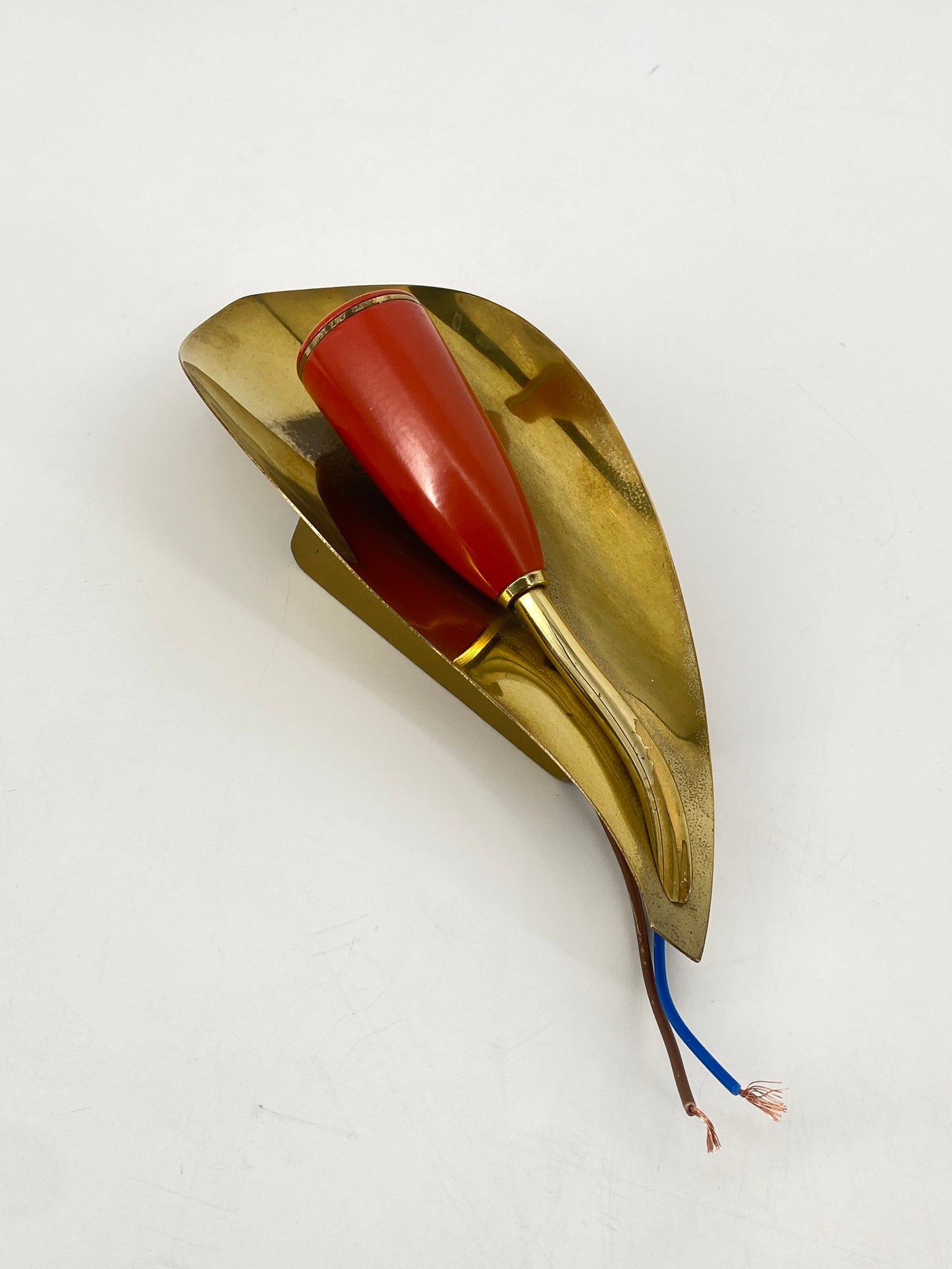 Blattförmige Wandlampe im Stil von Stilnovo aus Messing, 50/60er