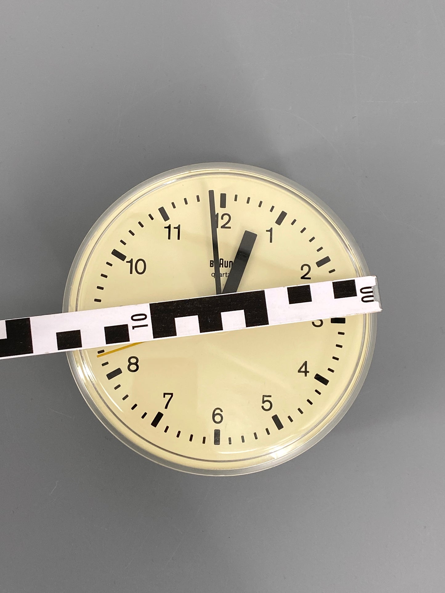 Wanduhr ABW 21 4833 von Dietrich Lubs für Braun, 1979