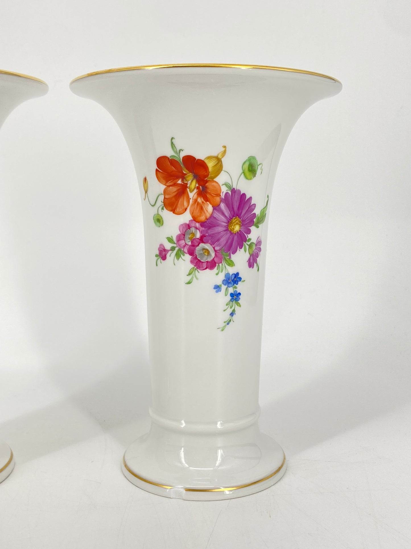 3er Set beschädigte Porzellan Vasen mit Blumendekor von KPM, Berlin 60er bis 90er