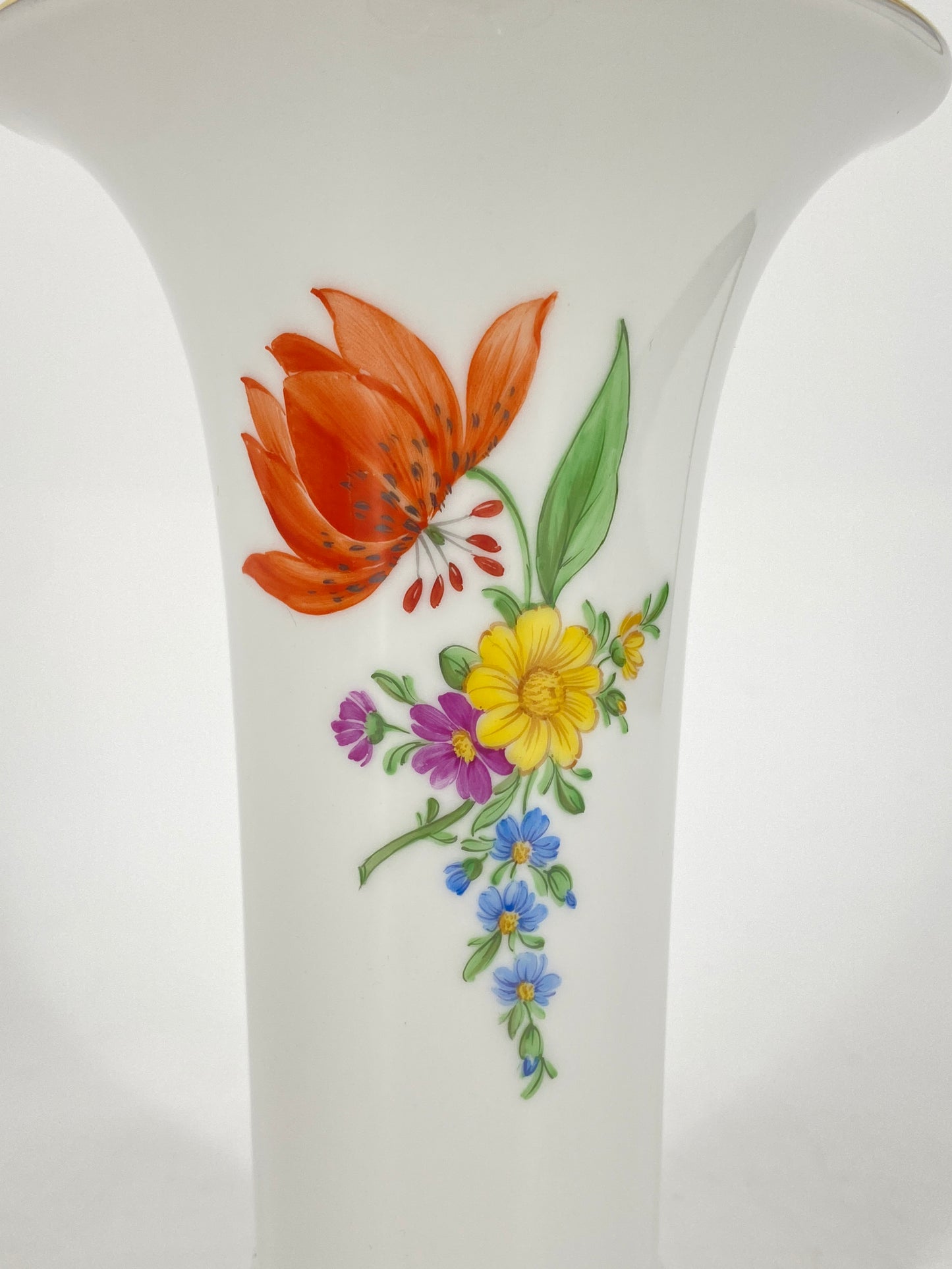 3er Set beschädigte Porzellan Vasen mit Blumendekor von KPM, Berlin 60er bis 90er