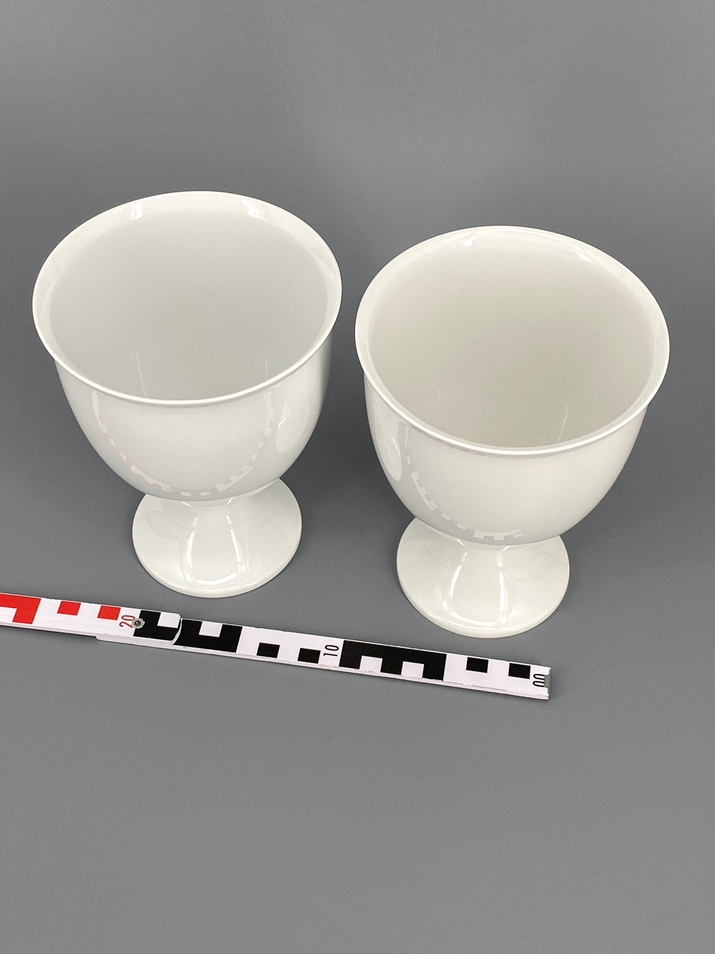 Pokalvase von KPM, Entwurf Johannes Henke, 3. Wahl, 1971