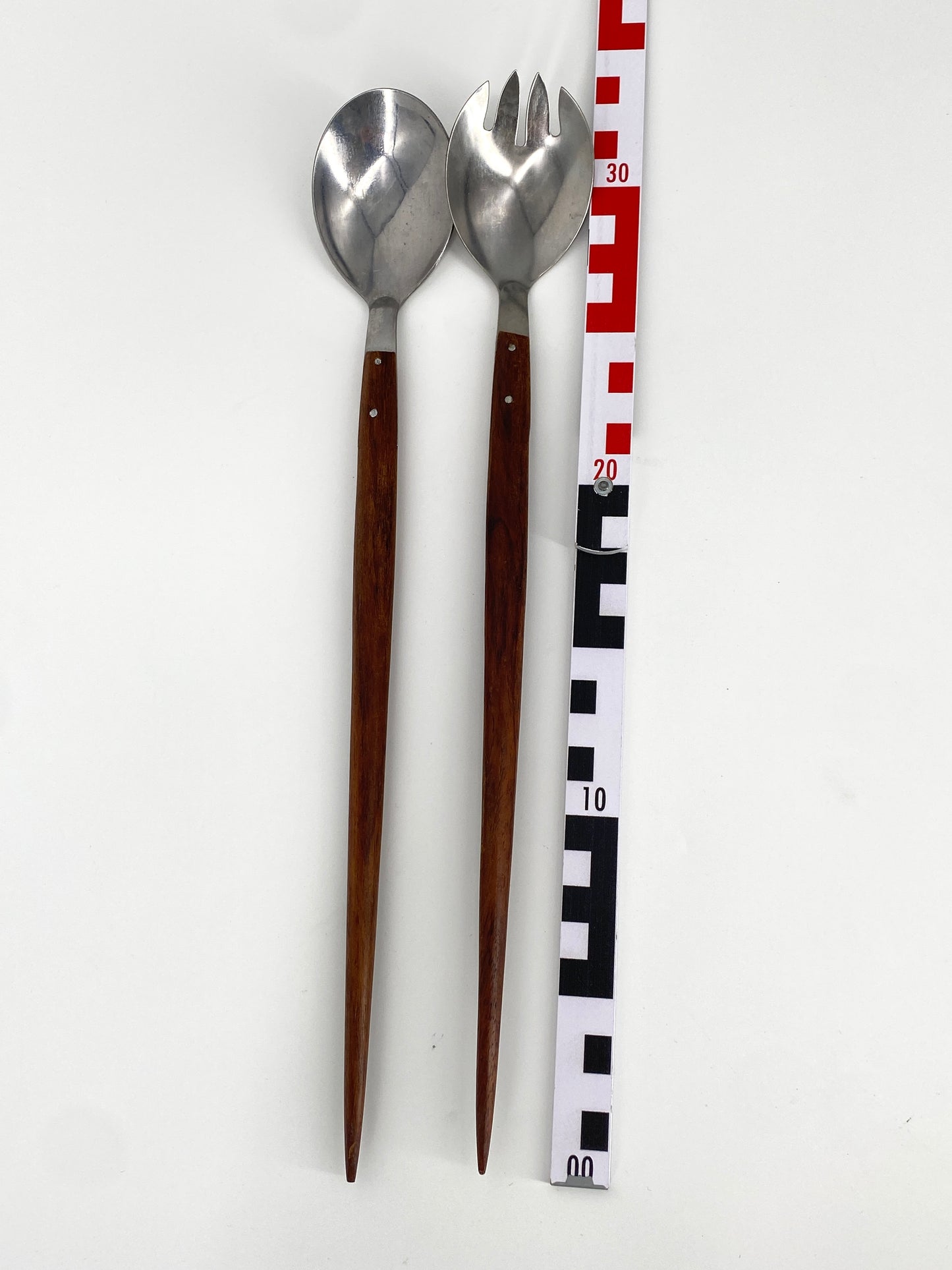 Schüssel und Salatbesteck aus Teak, 60er 70er
