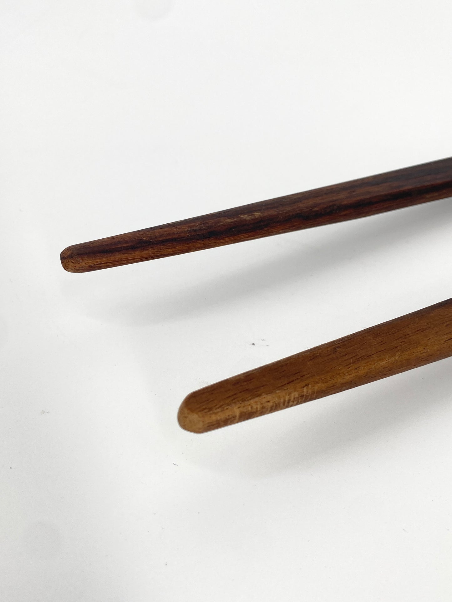 Schüssel und Salatbesteck aus Teak, 60er 70er