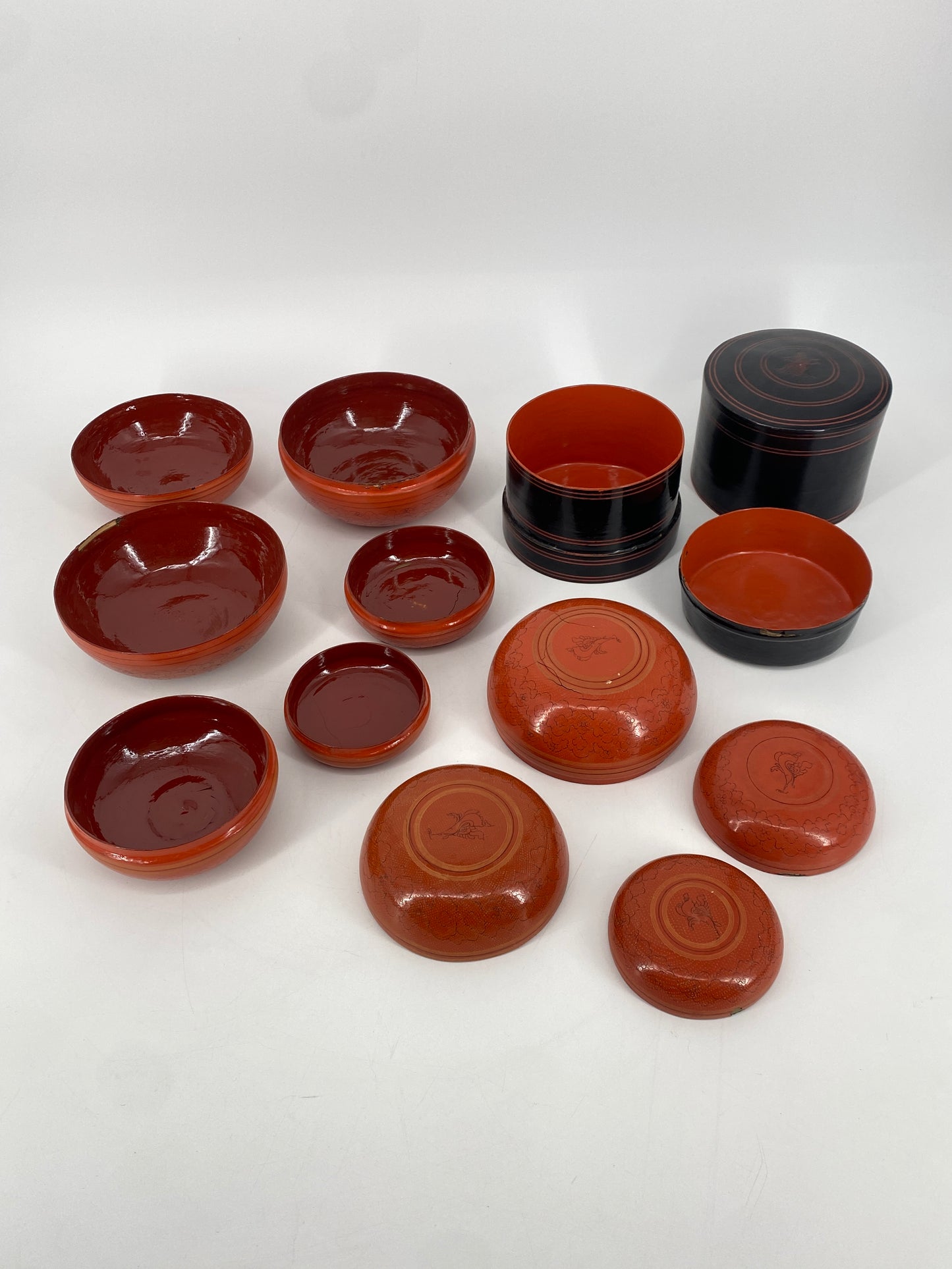 Alte bemalte Deckeldose aus Japan, 30er 40er 50er