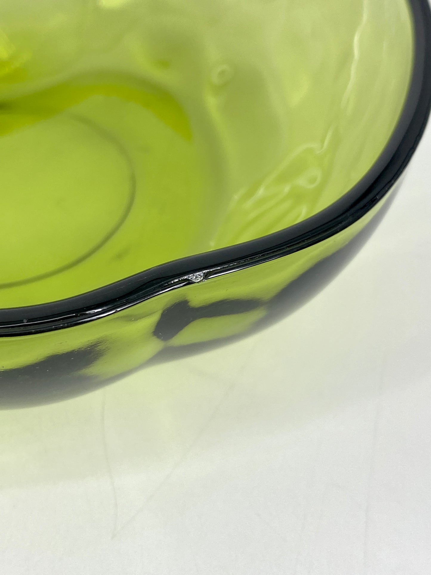 Set aus 10 Glasschalen in Apfelform aus Glas in Grün