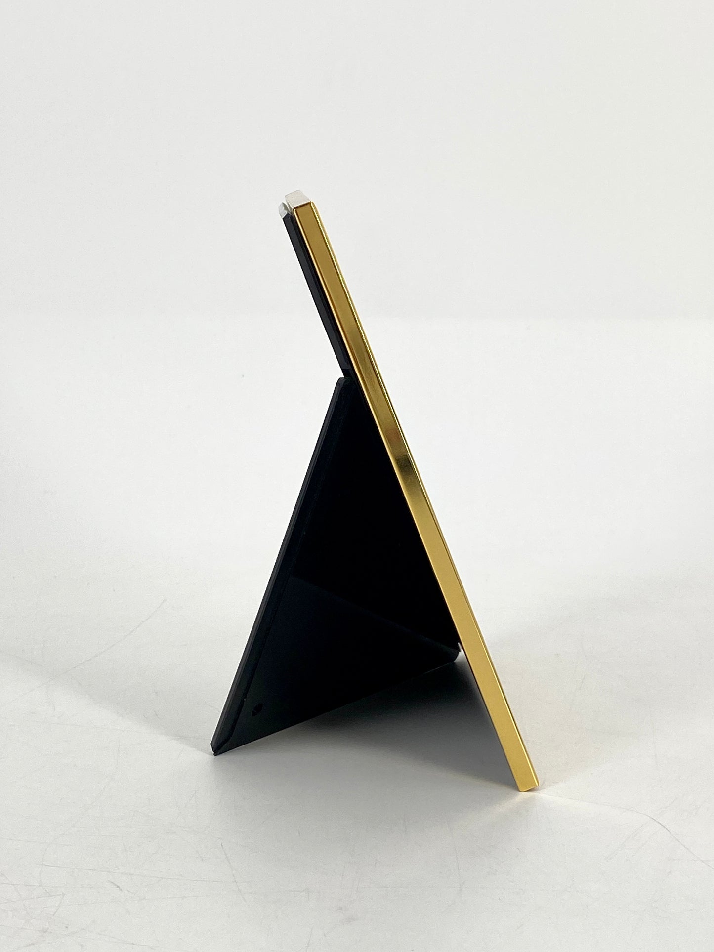 Eleganter Bilderrahmen mit Schlangenmuster in Gold, Made in Italy
