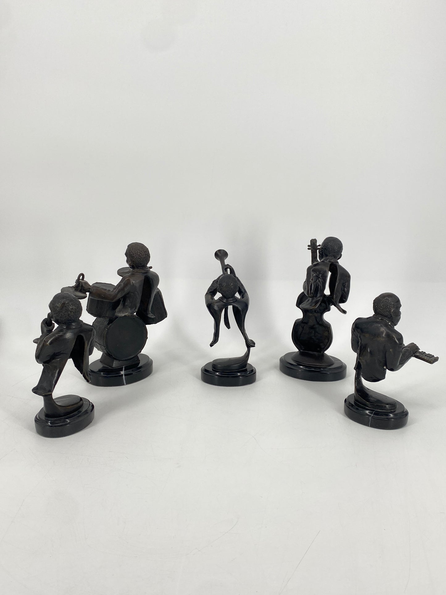 5x abstrakte Jazz Musiker Skulpturen aus Bronze und Marmor