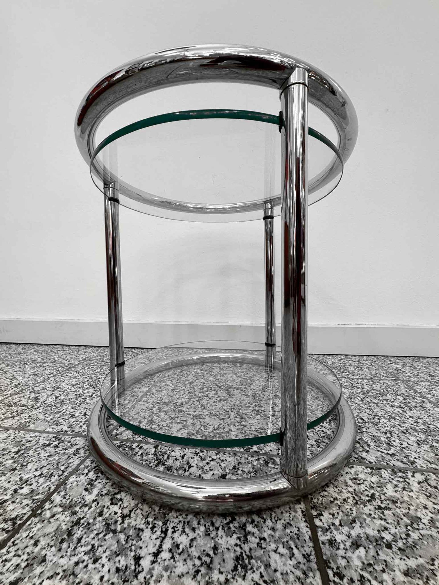 Chromtisch mit Glasplatten