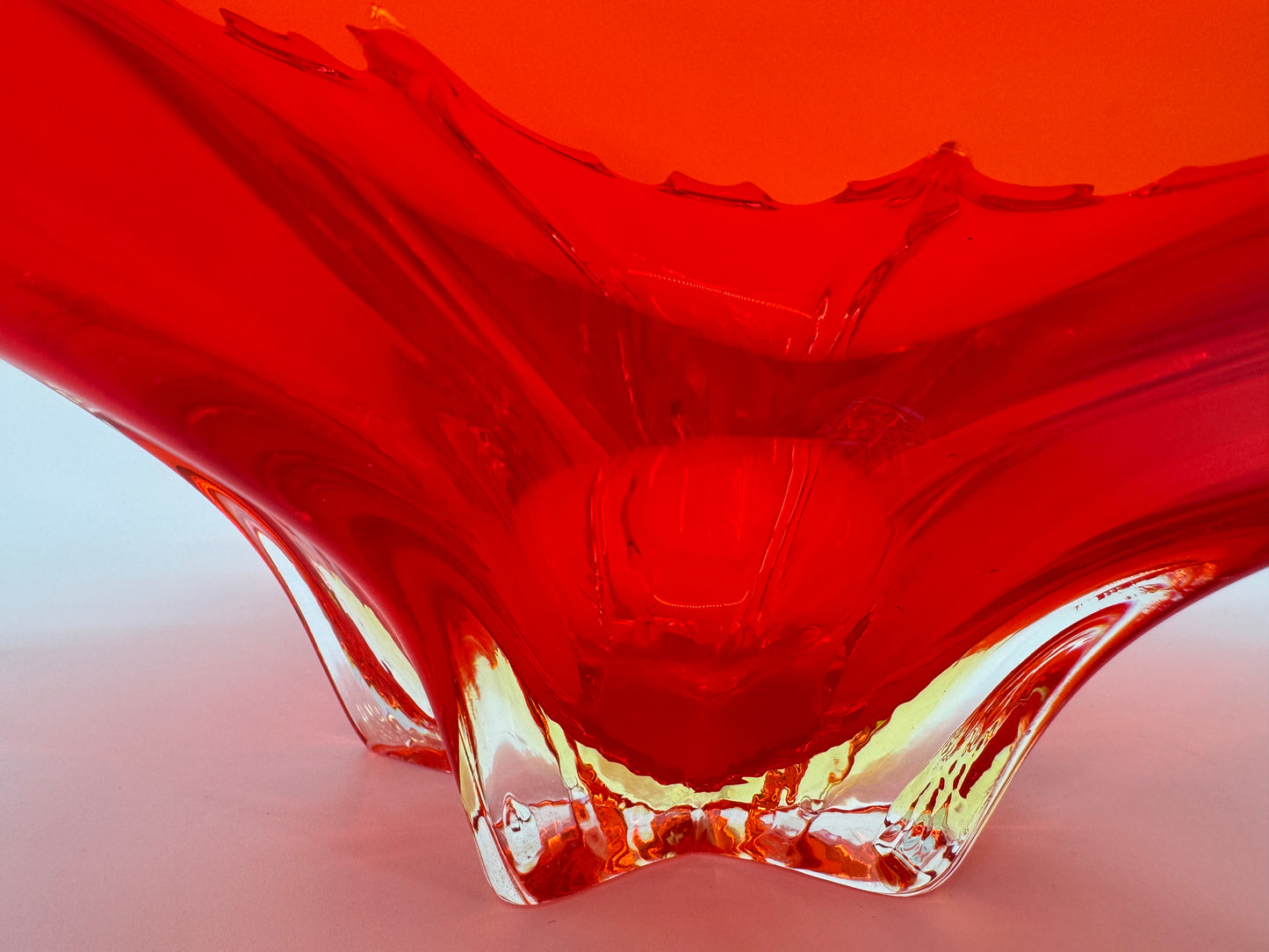 Glasschale aus Murano, Italien