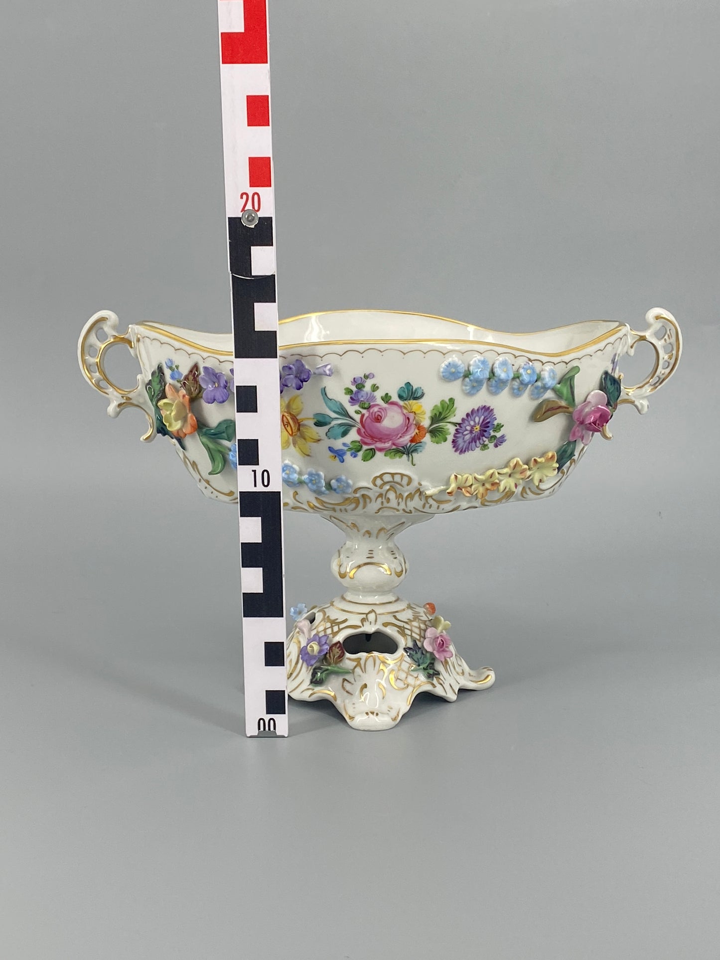 Porzellan Schale mit Fuß von der Sächsischen Porzellan-Manufaktur Potschappel Dresden