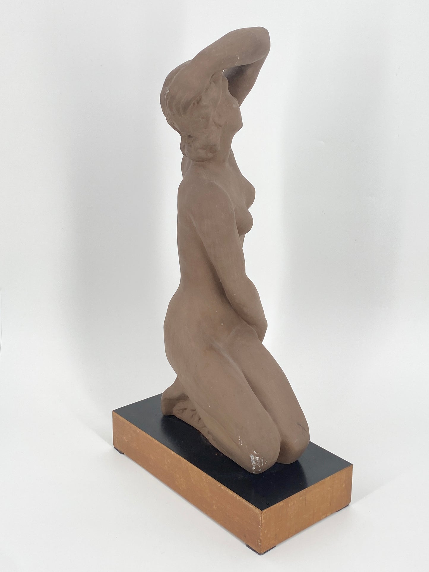 Terrakotta Skulptur "Blick in die Sonne" von Prof. Fritz Klimsch