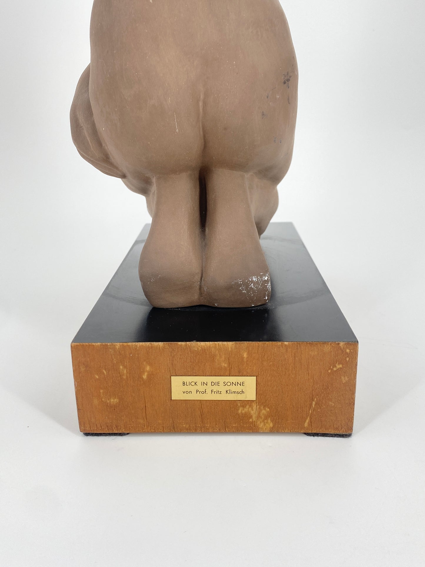 Terrakotta Skulptur "Blick in die Sonne" von Prof. Fritz Klimsch