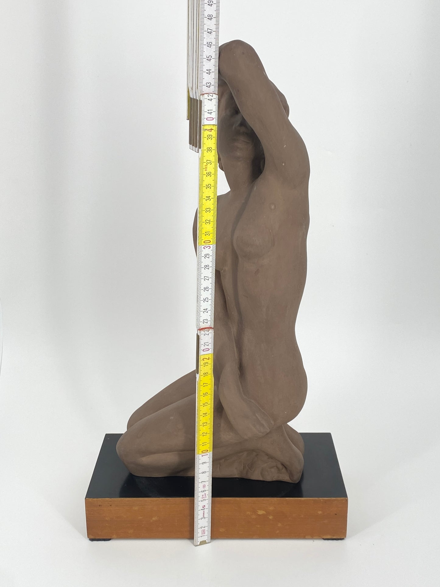 Terrakotta Skulptur "Blick in die Sonne" von Prof. Fritz Klimsch