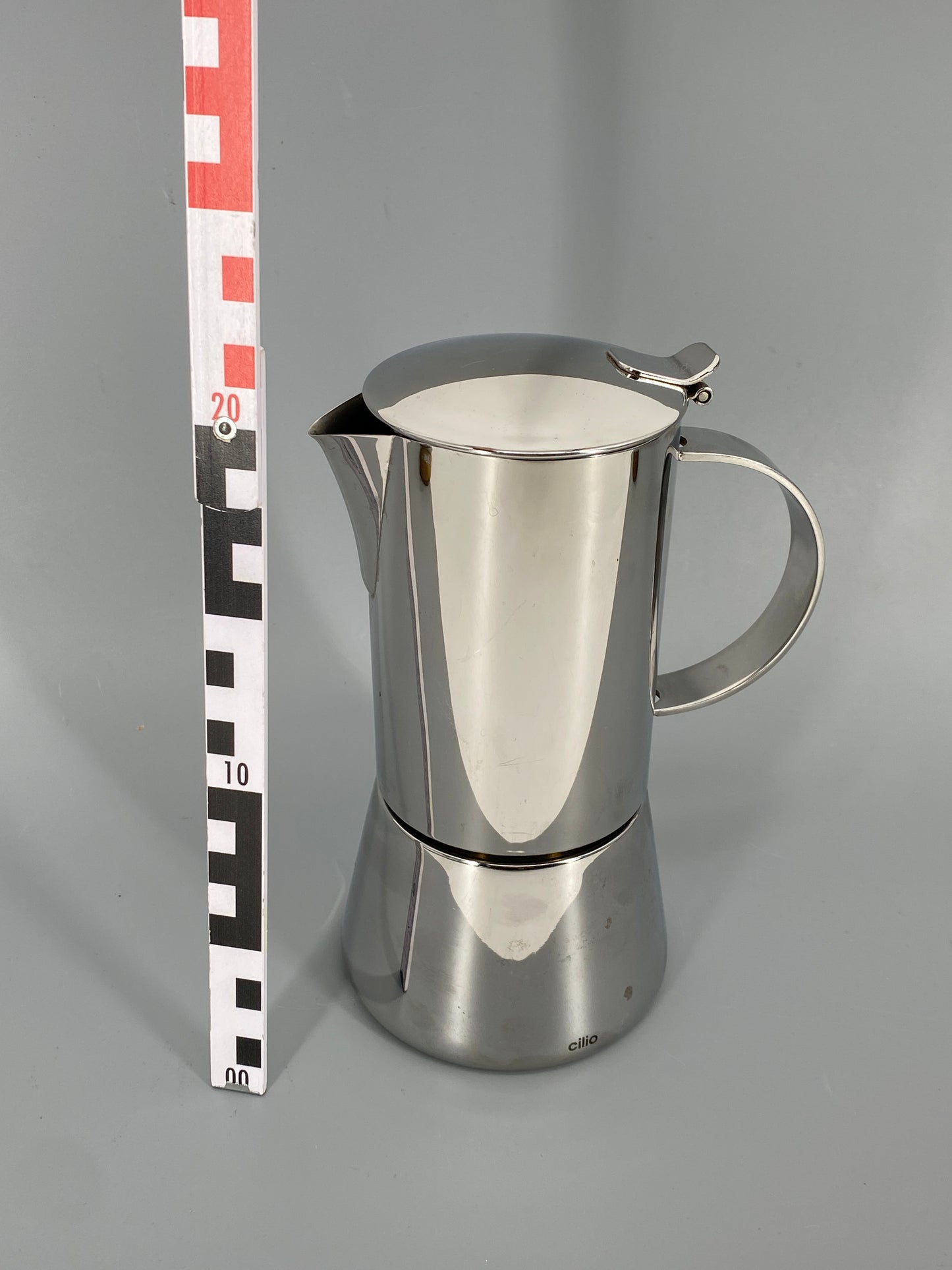 Espressokocher aus der Serie "Aida" von Cilio