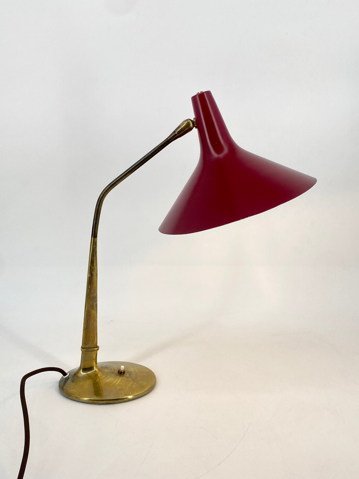 Seltene 50er Jahre Tischlampe aus Italien, Messing