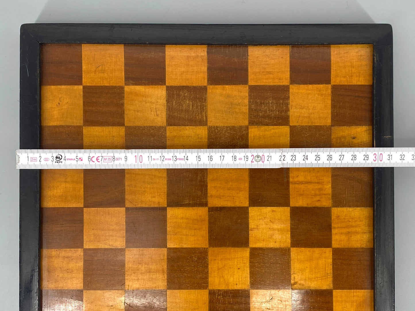 Beidseitiger Schach- und Mühlebrett aus Holz mit Einlegearbeit, vintage