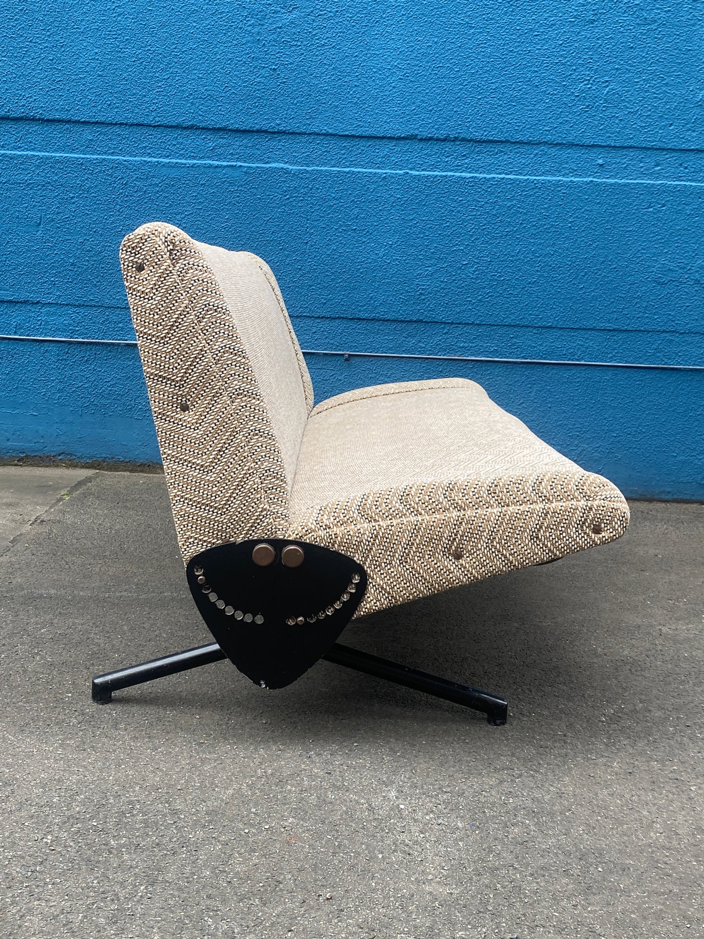 Sofa / Daybed "D70" von Osvaldo Borsani für Tecno mit originalem Bezugsstoff in einwandfreiem Zustand, 1958