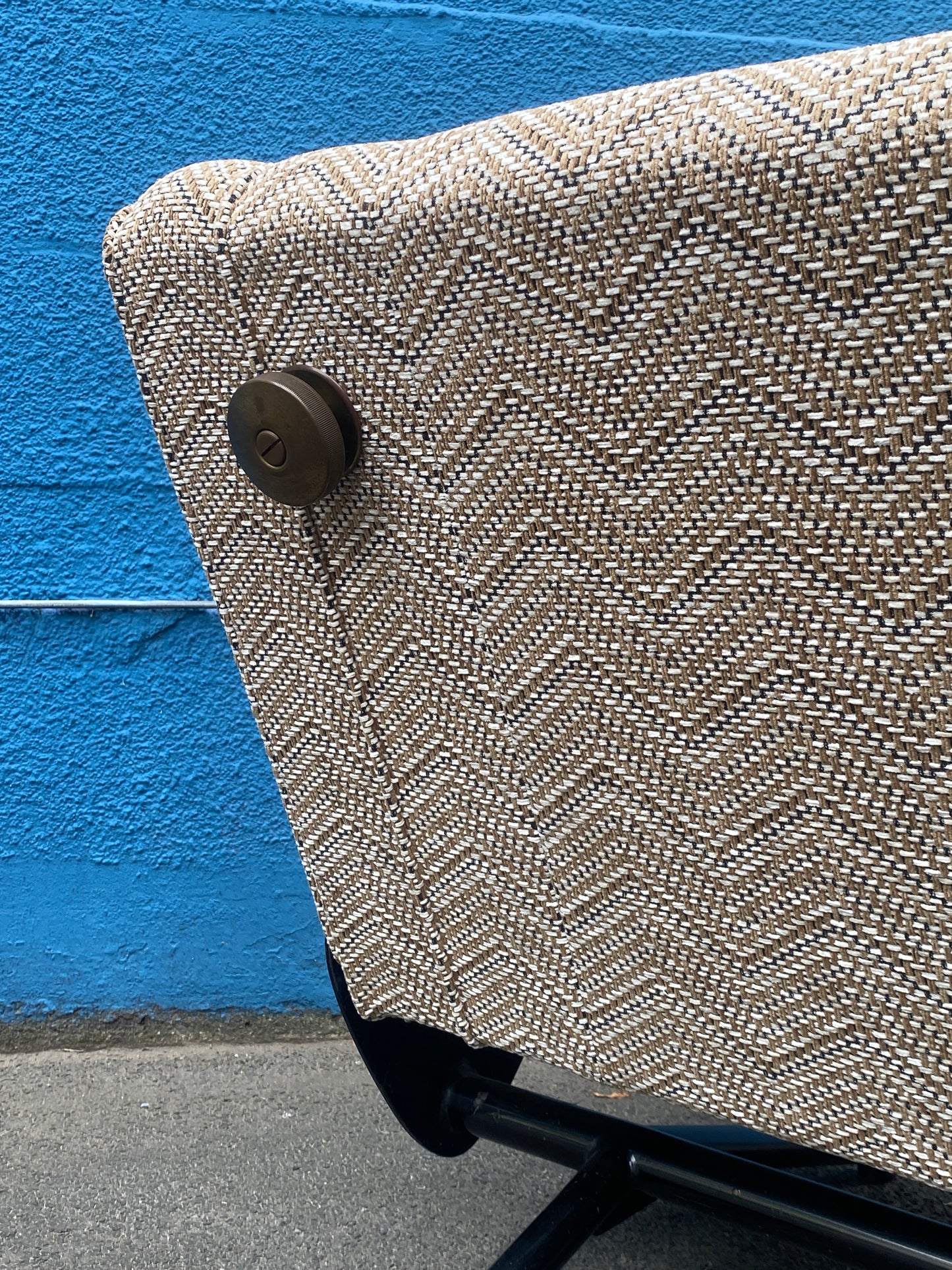 Sofa / Daybed "D70" von Osvaldo Borsani für Tecno mit originalem Bezugsstoff in einwandfreiem Zustand, 1958