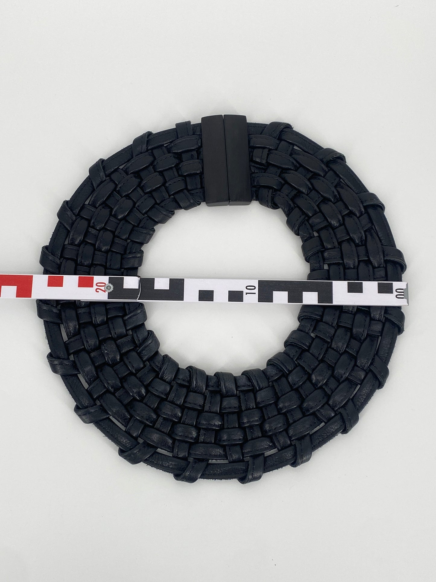 Geflochtenes Leder Collier von MONIES