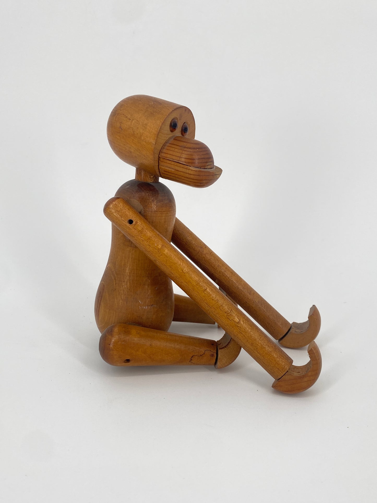 Affenfiguren aus Holz
