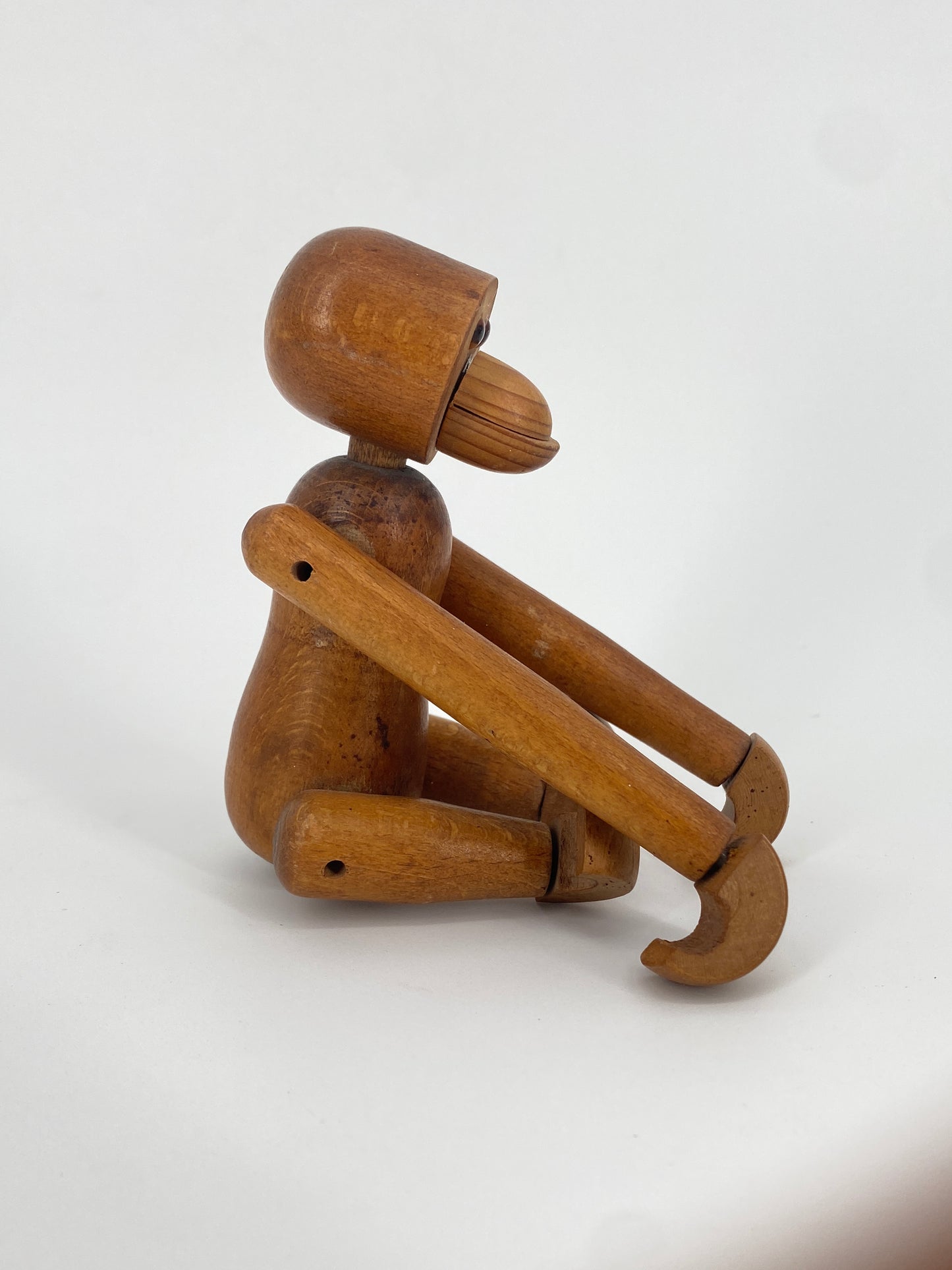 Affenfiguren aus Holz