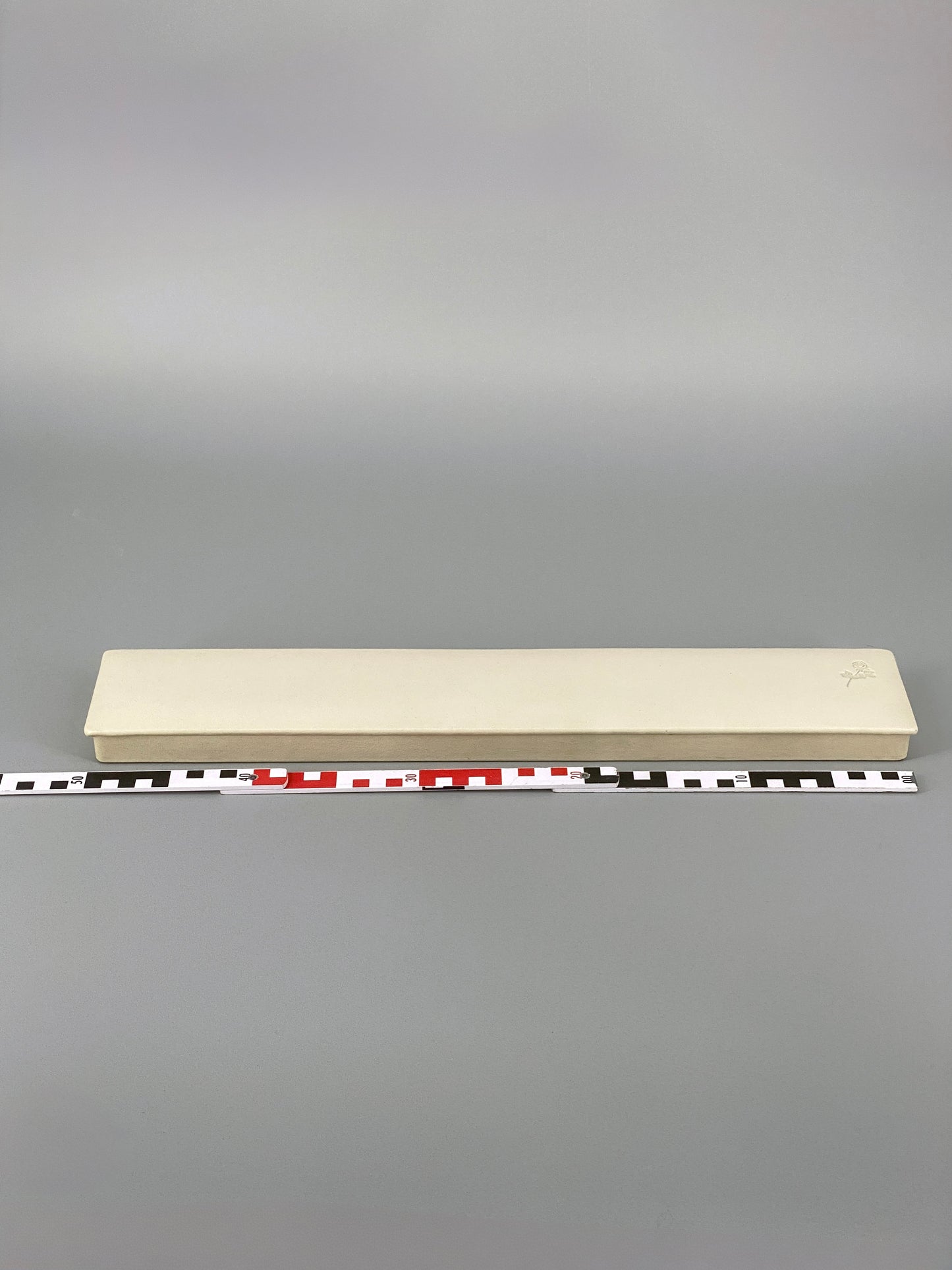 weiße Aufbewahrungsbox aus Leder von Läufer, Pinsel / Malutensilien, West-Germany, 60er
