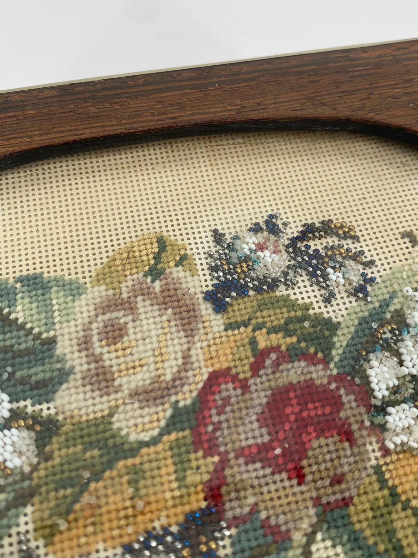 Antike Edelholz Schatulle mit Stickerei, um 1900