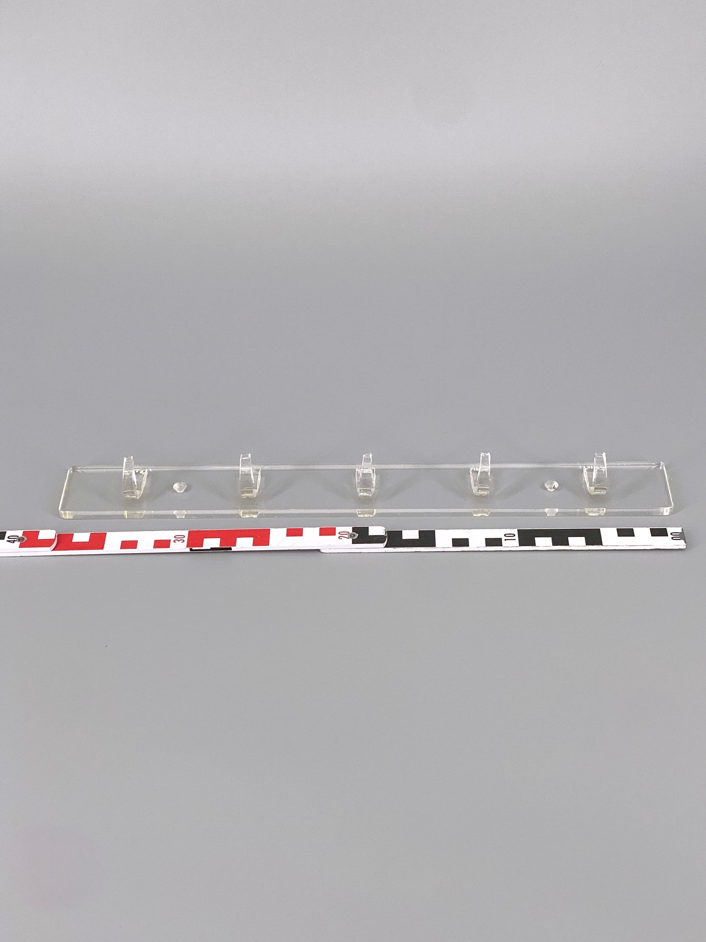 Hakenleiste mit 5 Haken aus Acrylglas, Garderobe / Schlüsselhalter