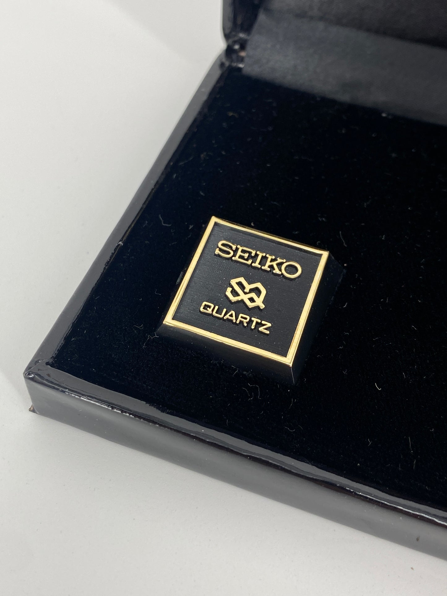 Uhren Box E-BM42 von SEIKO Quartz, Japan