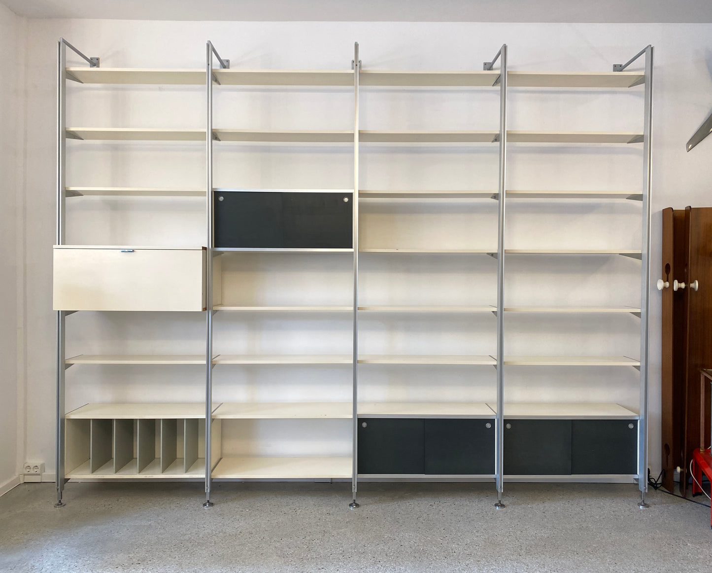 Modulares Regalsystem von George Nelson, Ausführung von Hermann Miller, 70er